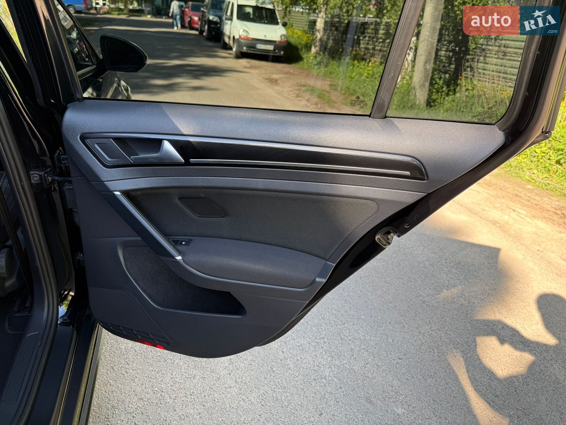 Volkswagen Golf GTD 2016 VIN WVWZZZAUZGP630878 фото оголошення 18 з 53