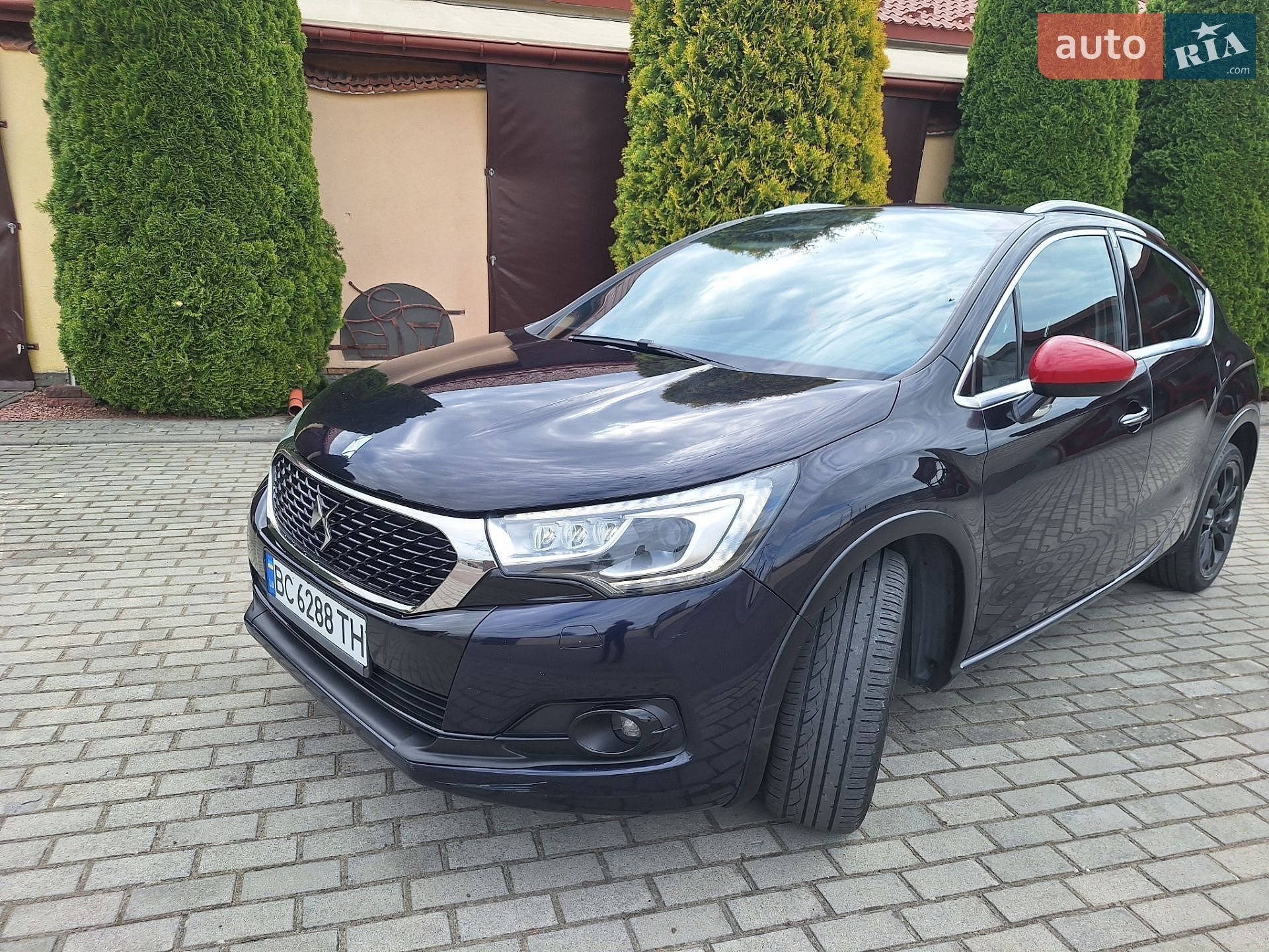 Citroen DS4 2016 VIN VF7NXBHZTGY516859 фото оголошення 2 з 47