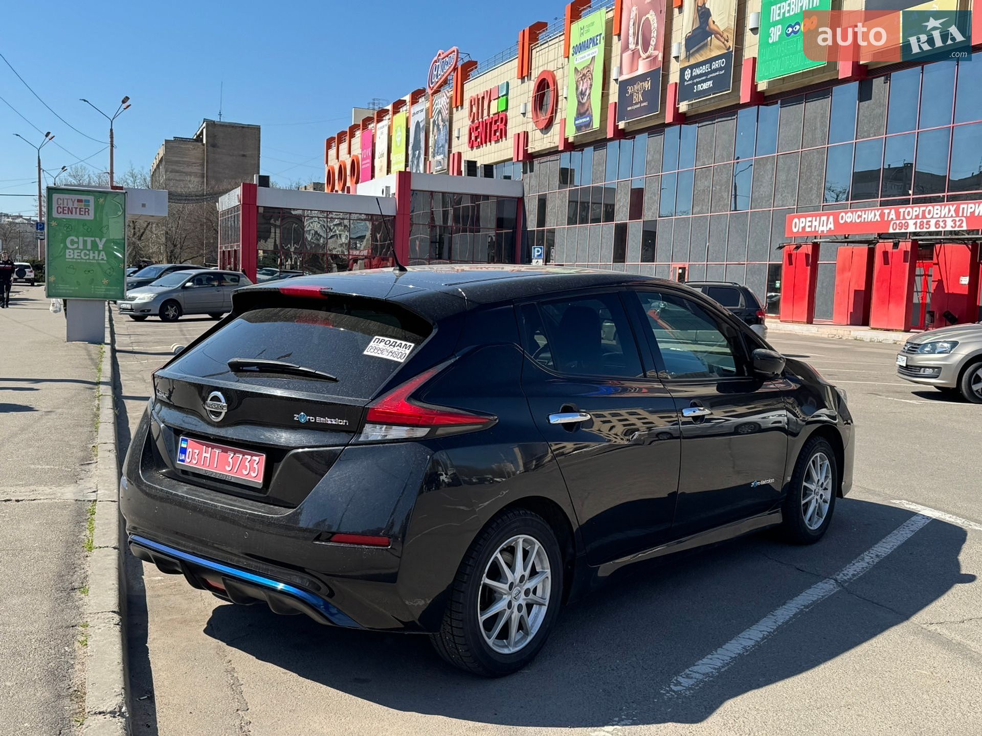 Nissan Leaf 2018 VIN SJNFAAZE1U0010899 фото оголошення 3 з 19