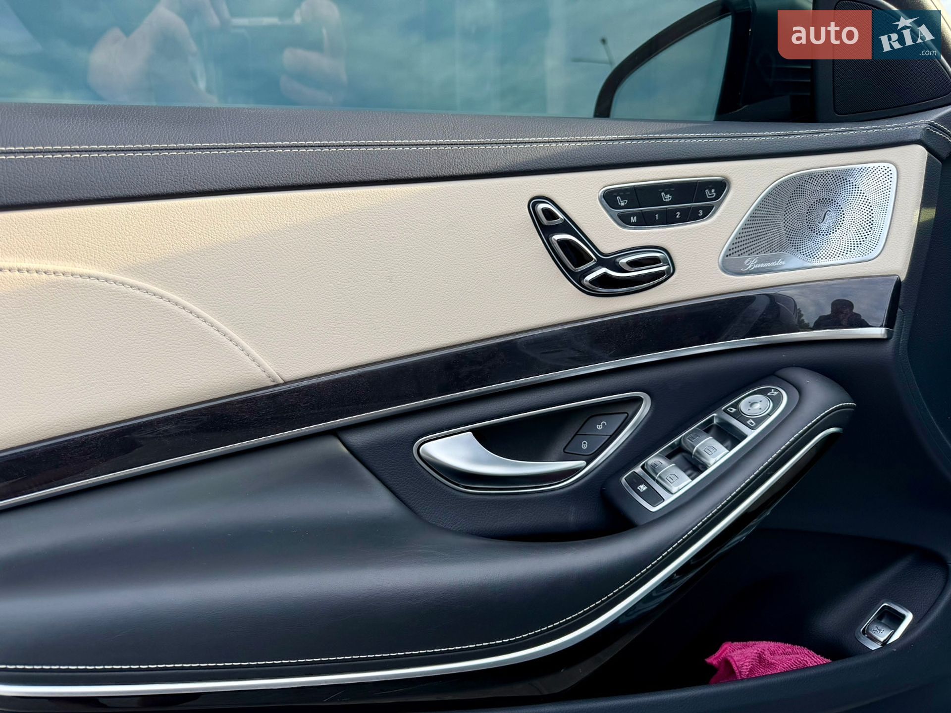 Mercedes-Benz S-Class 2019 VIN WDDUG8GB6LA523756 фото оголошення 3 з 18