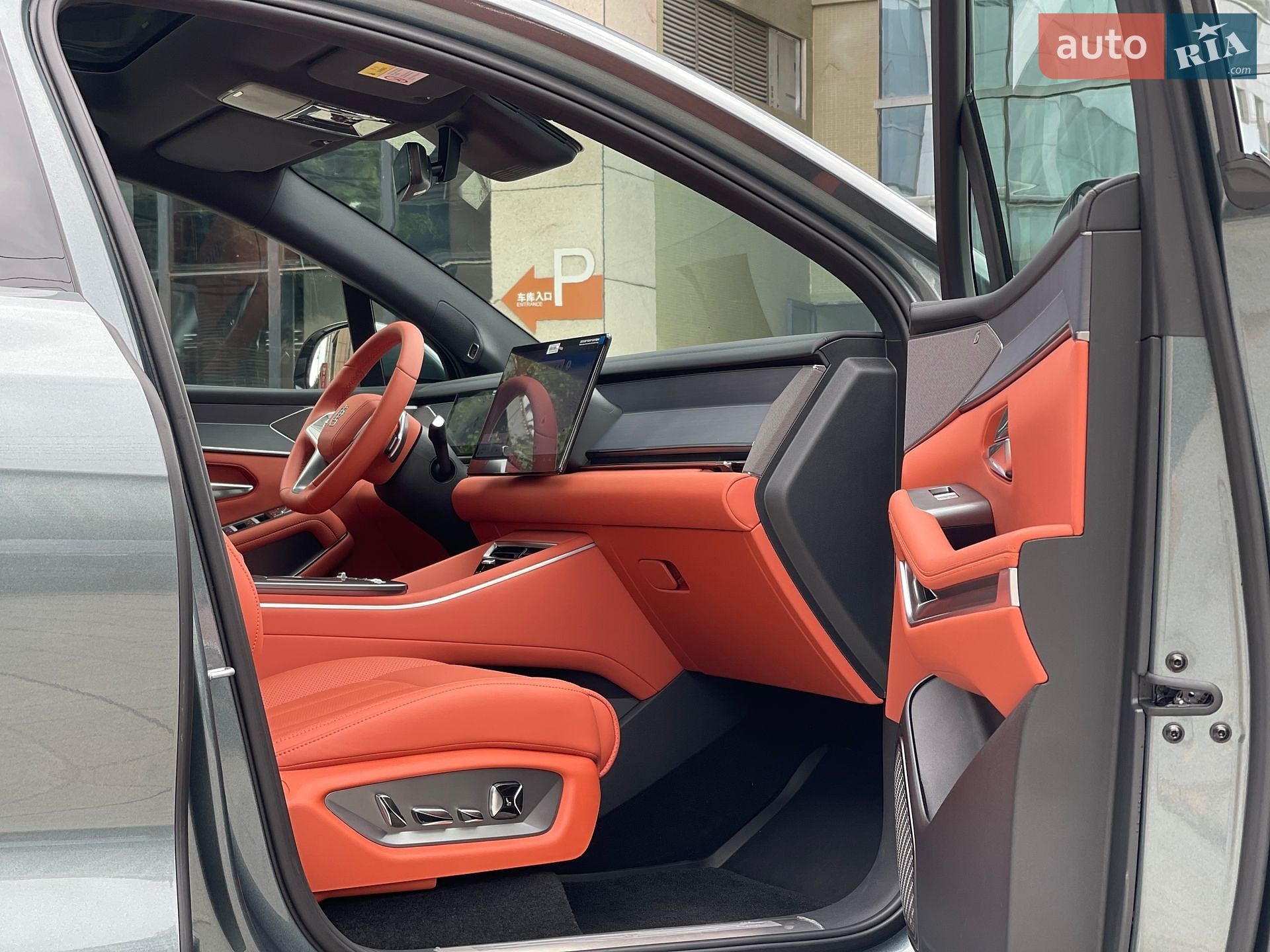 BYD Tang L 2025 VIN LGXCD4C44S0320581 фото оголошення 8 з 11