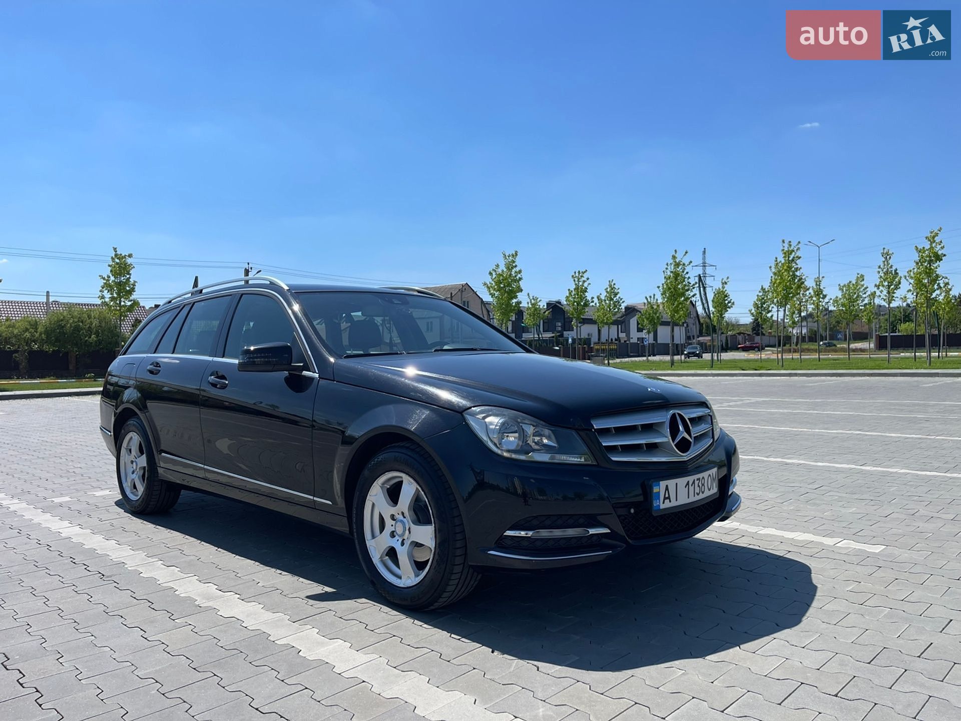 Mercedes-Benz C-Class 2011 VIN WDD2042011F754910 фото оголошення 3 з 25