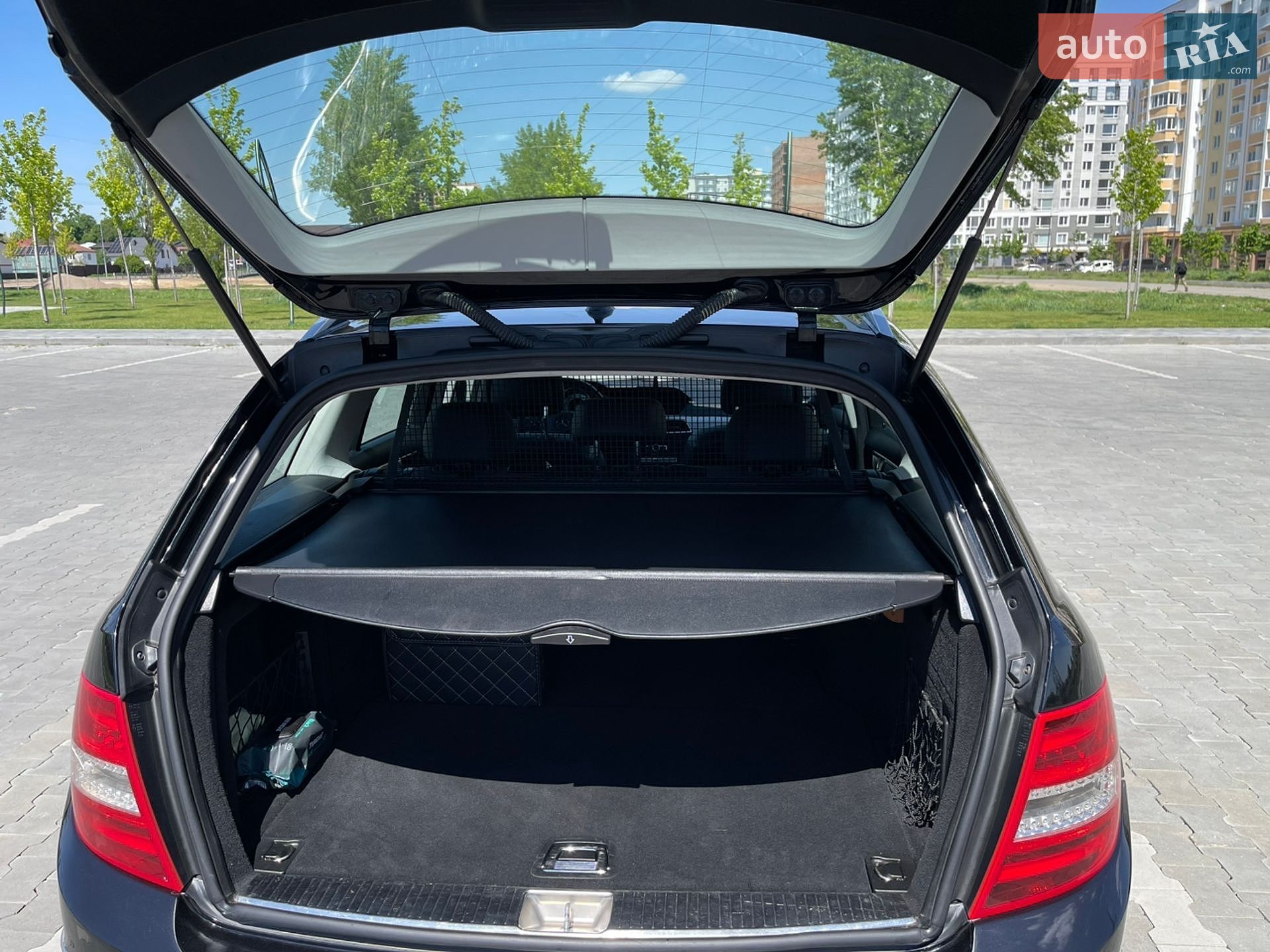 Mercedes-Benz C-Class 2011 VIN WDD2042011F754910 фото оголошення 24 з 25