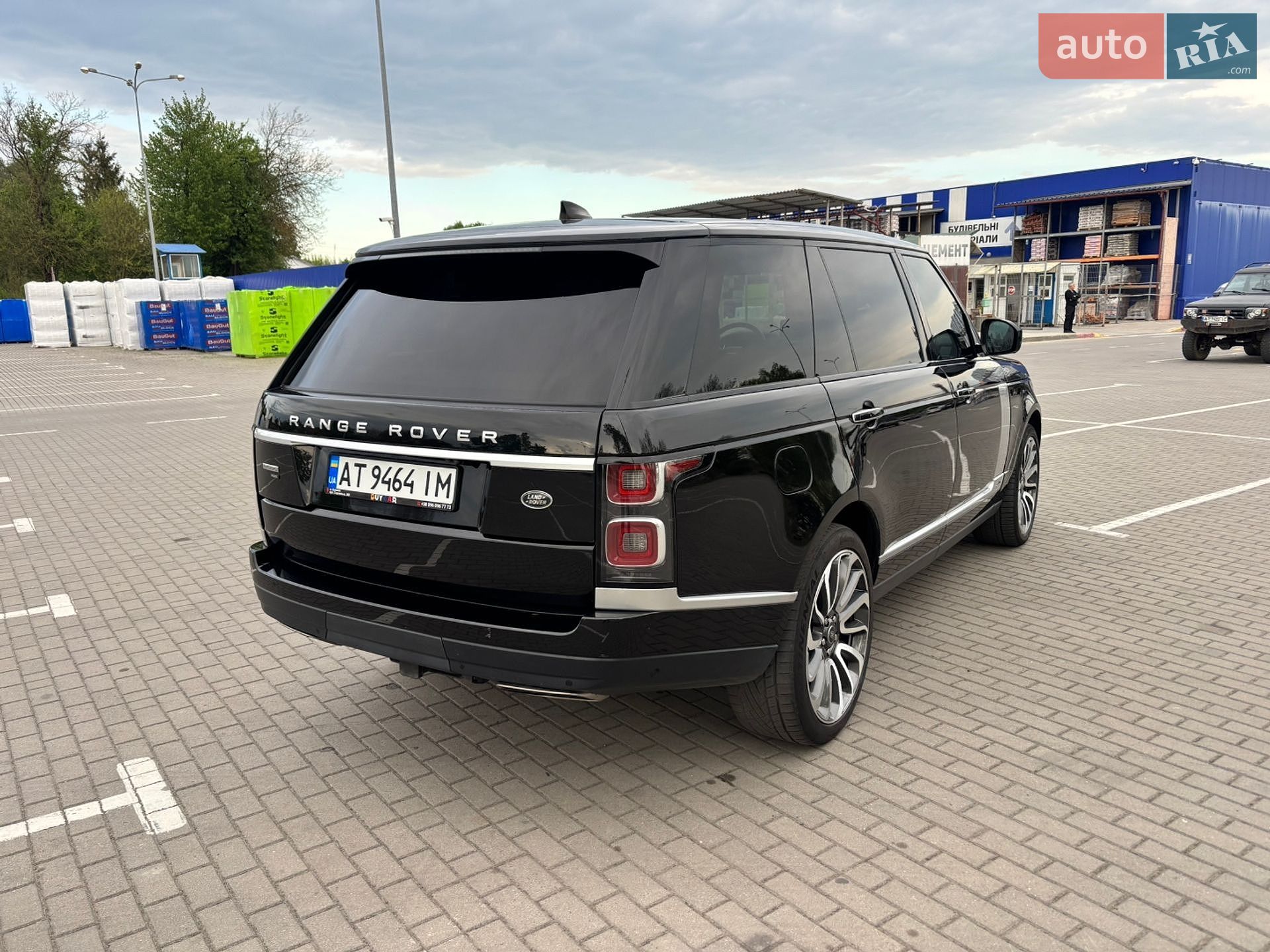 Land Rover Range Rover 2019 VIN SALGV5SE0LA579598 фото оголошення 5 з 60