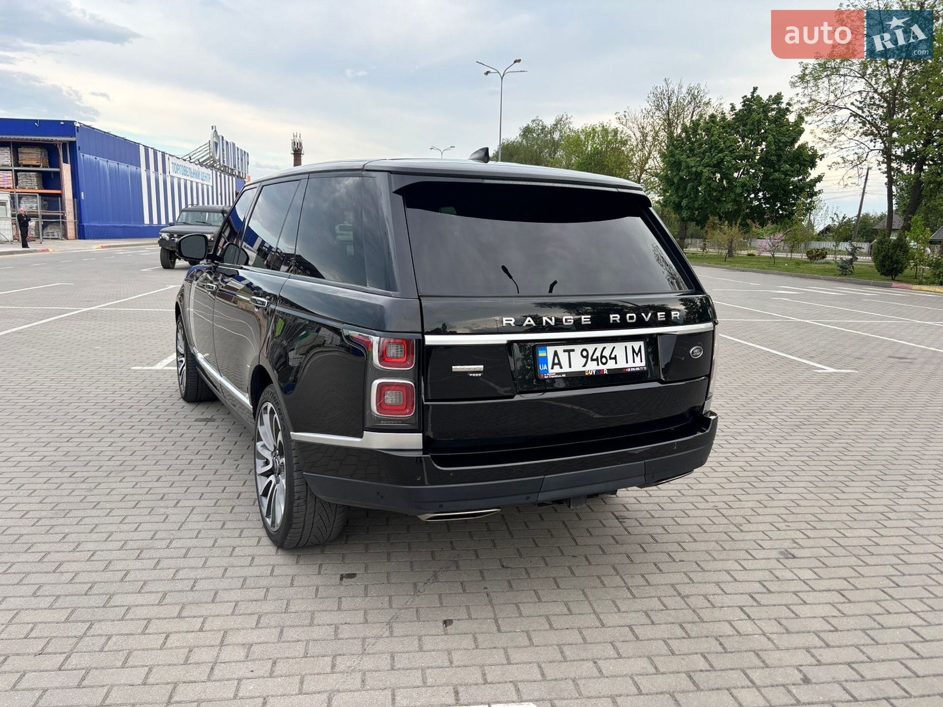 Land Rover Range Rover 2019 VIN SALGV5SE0LA579598 фото оголошення 7 з 60