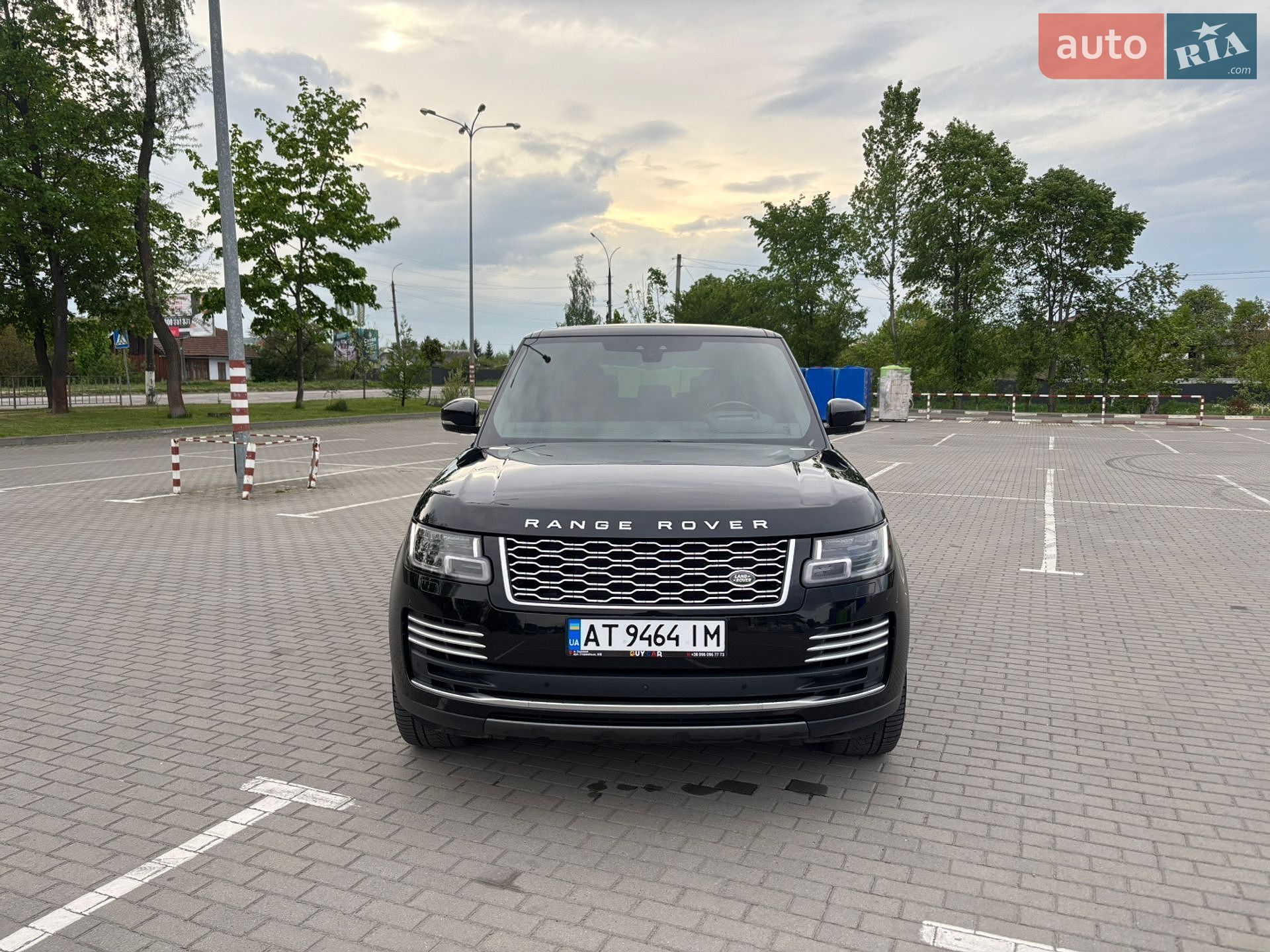 Land Rover Range Rover 2019 VIN SALGV5SE0LA579598 фото оголошення 12 з 60