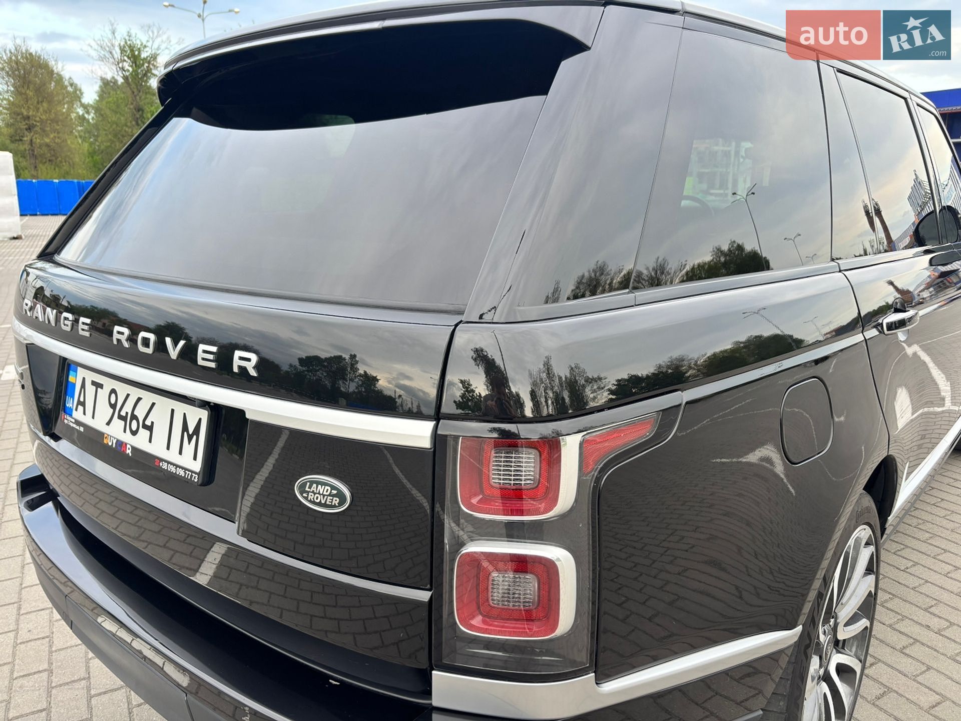 Land Rover Range Rover 2019 VIN SALGV5SE0LA579598 фото оголошення 16 з 60