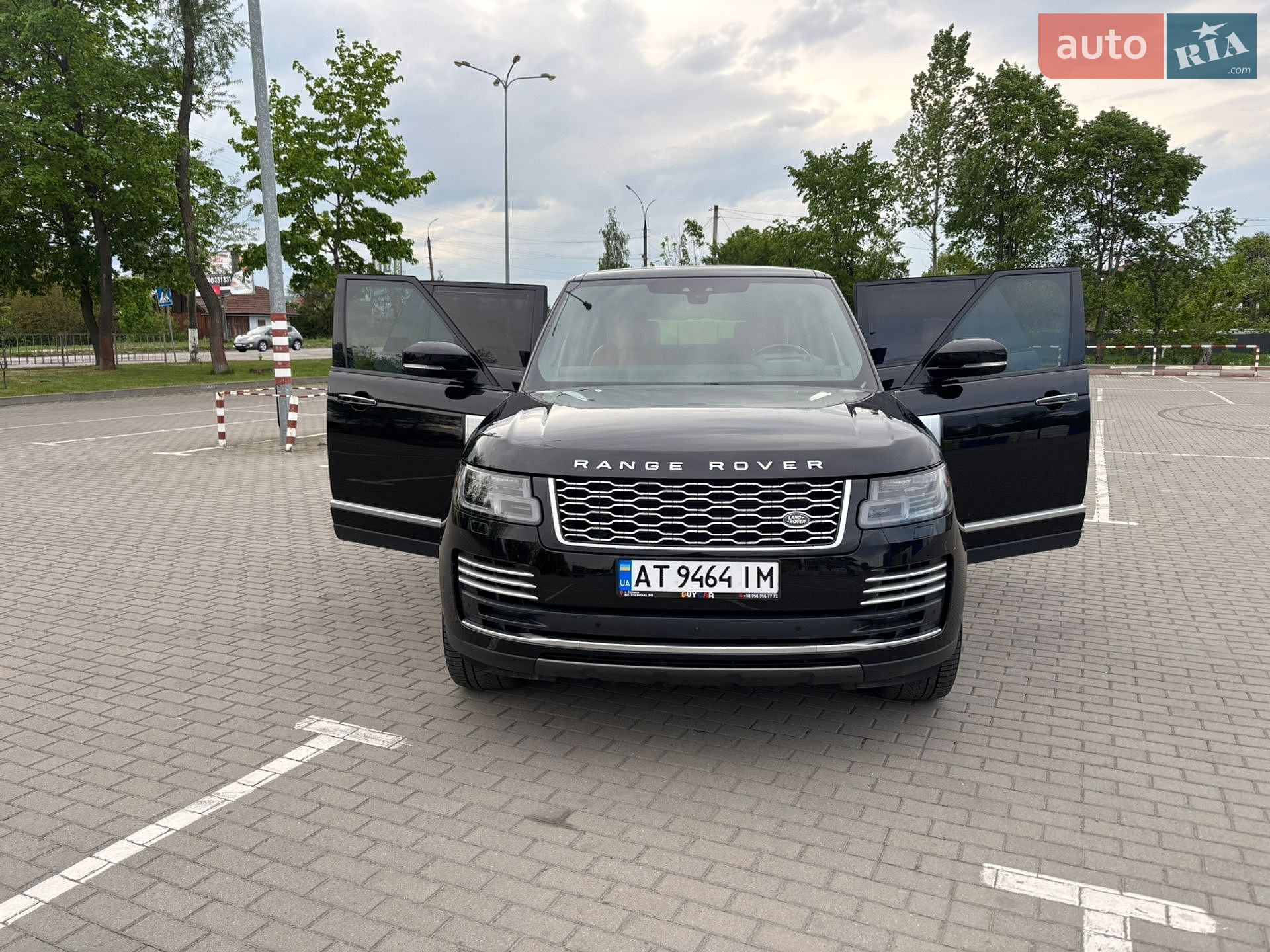 Land Rover Range Rover 2019 VIN SALGV5SE0LA579598 фото оголошення 23 з 60