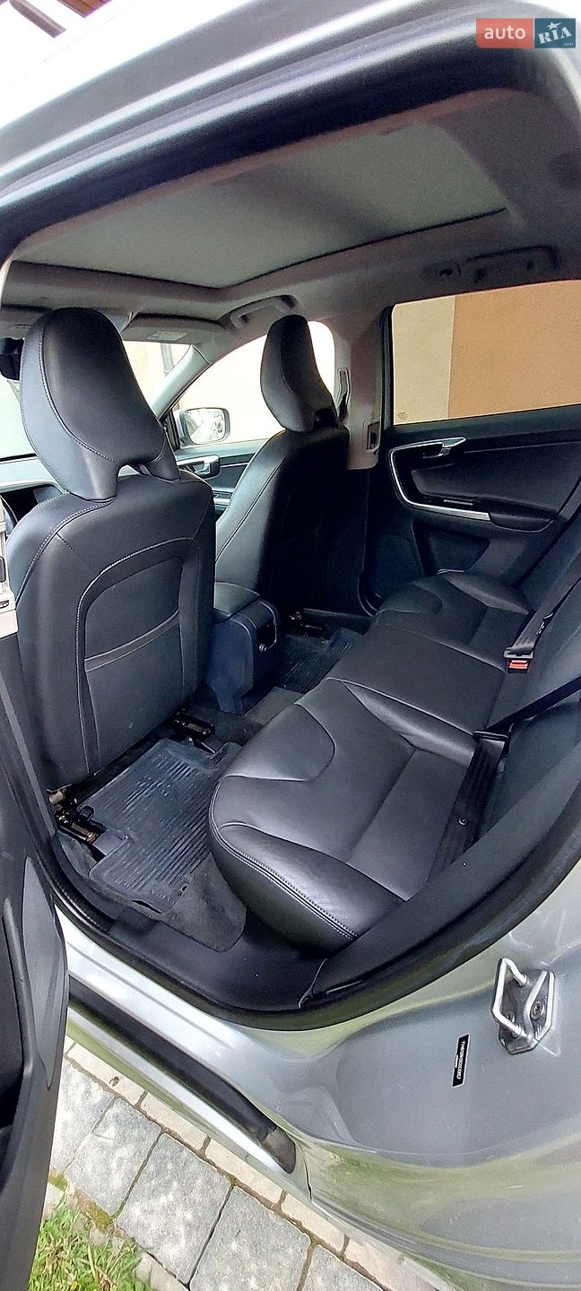 Volvo Xc60 2015 VIN YV4612RK0G2830657 фото оголошення 6 з 24