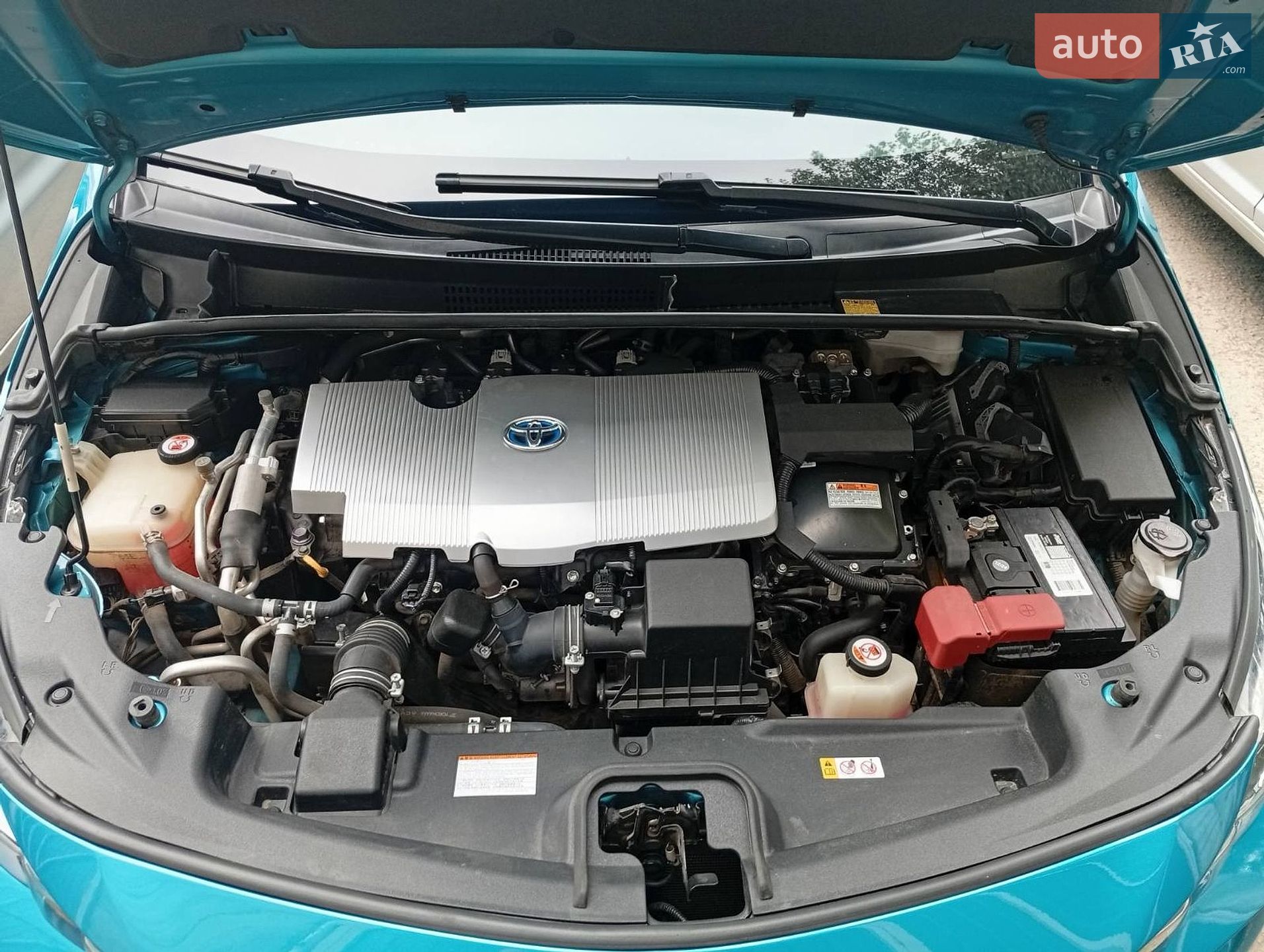 Toyota Prius Prime 2017 VIN JTDKARFP4H3015738 фото оголошення 3 з 17