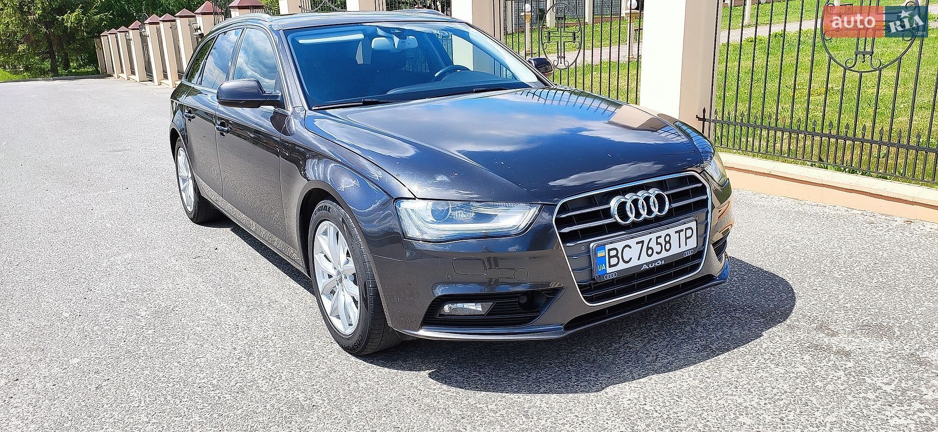 Audi A4 2014 VIN WAUZZZ8K0EA127675 фото оголошення 14 з 19
