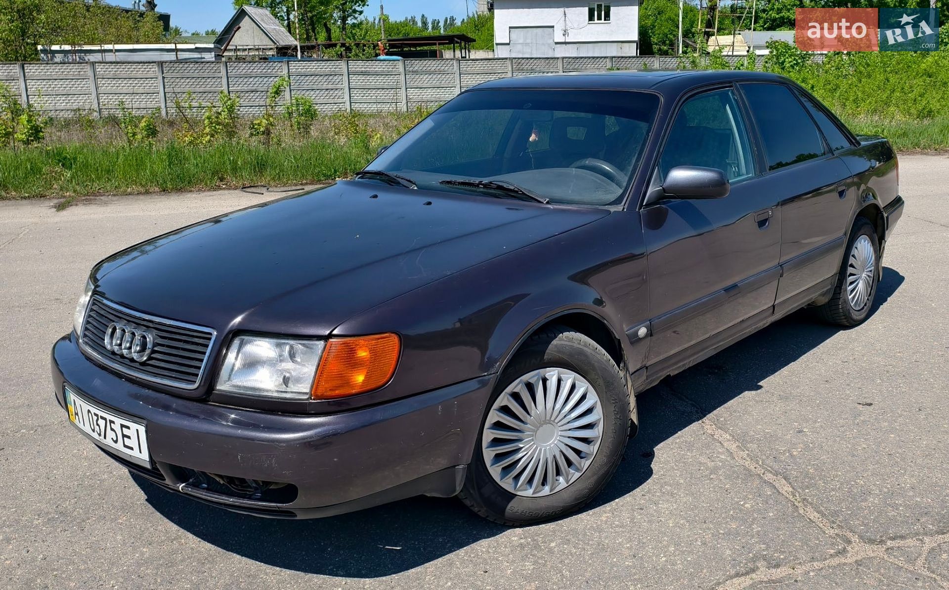 Audi 100 1994 VIN WAUZZZ4AZRN063487 фото оголошення 2 з 9