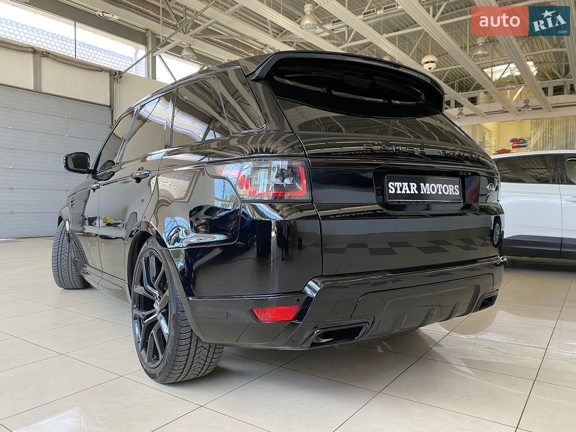 Land Rover Range Rover Sport 2019 VIN SALWR2RK7KA872889 фото оголошення 8 з 42