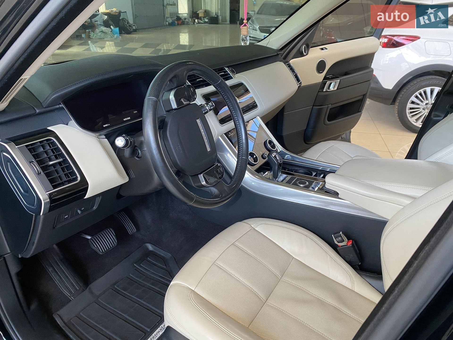 Land Rover Range Rover Sport 2019 VIN SALWR2RK7KA872889 фото оголошення 15 з 42