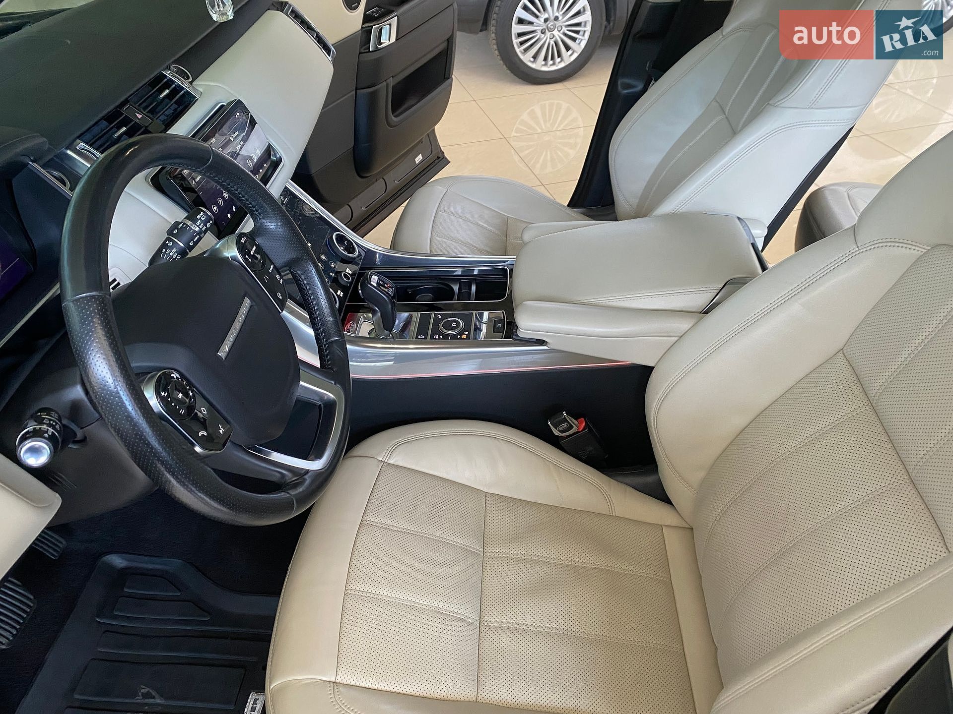 Land Rover Range Rover Sport 2019 VIN SALWR2RK7KA872889 фото оголошення 17 з 42