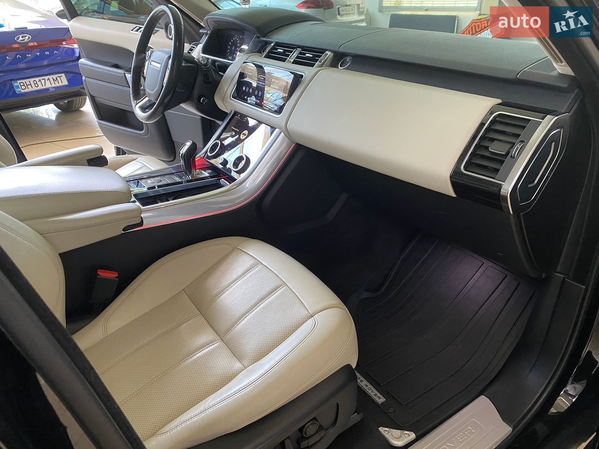 Land Rover Range Rover Sport 2019 VIN SALWR2RK7KA872889 фото оголошення 30 з 42