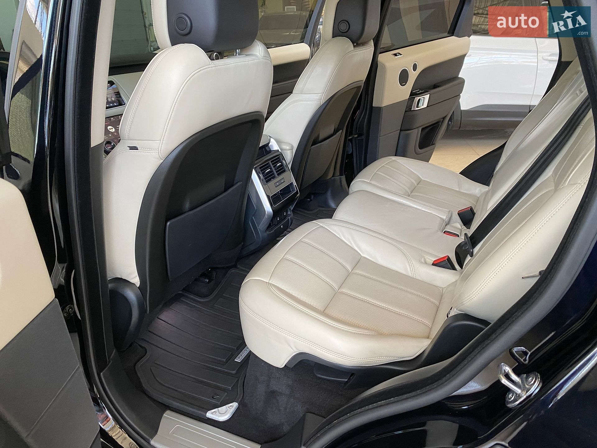 Land Rover Range Rover Sport 2019 VIN SALWR2RK7KA872889 фото оголошення 34 з 42
