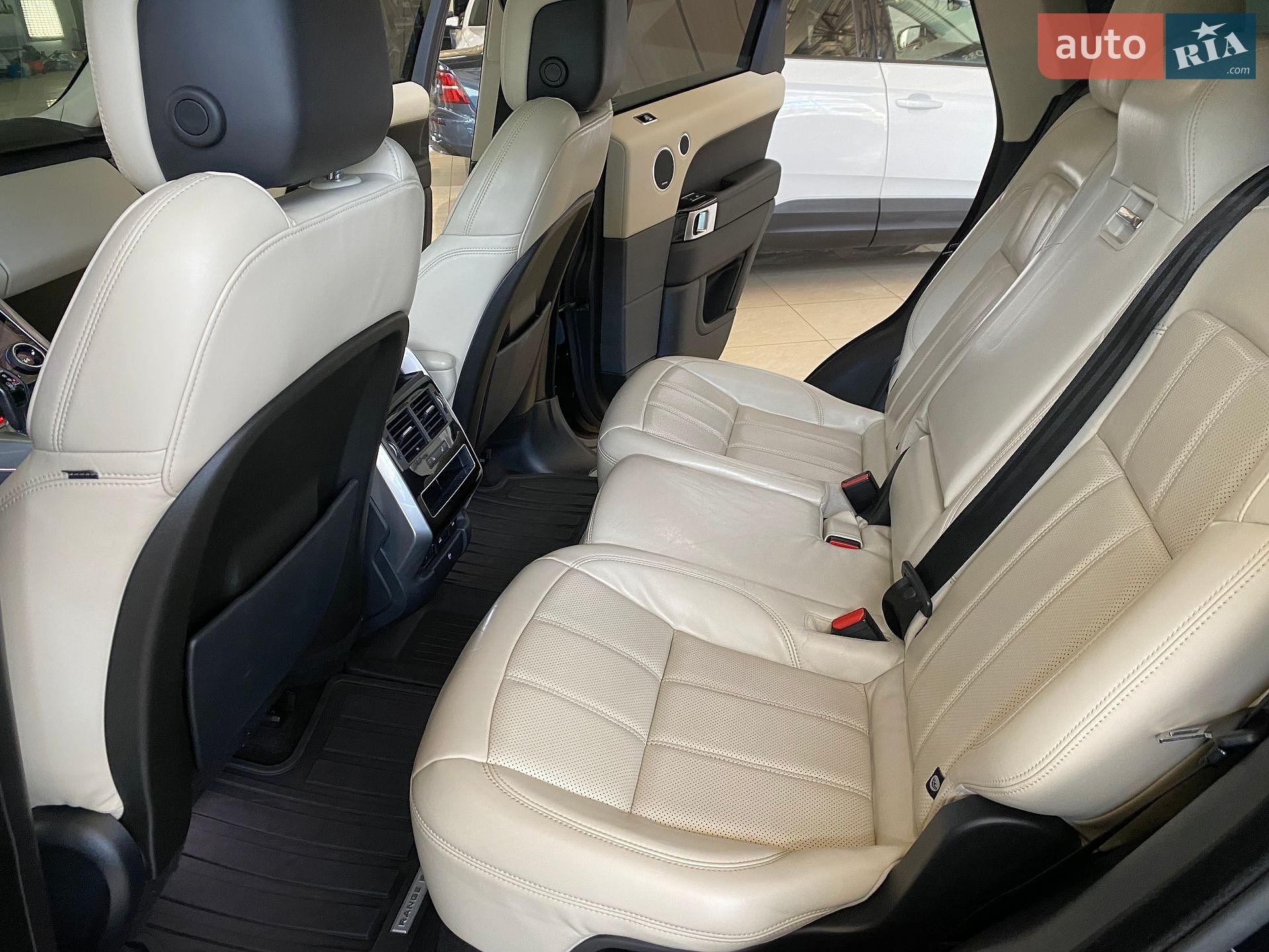 Land Rover Range Rover Sport 2019 VIN SALWR2RK7KA872889 фото оголошення 35 з 42
