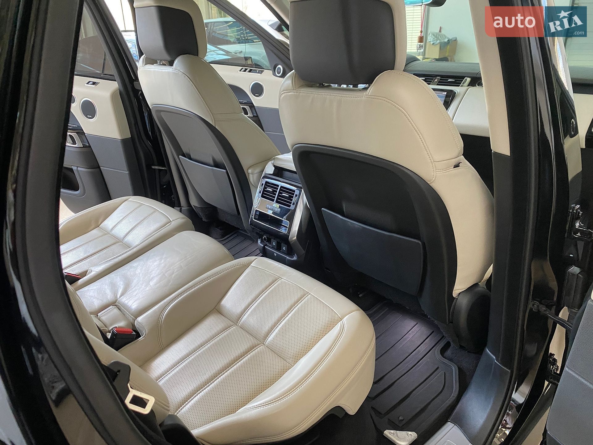 Land Rover Range Rover Sport 2019 VIN SALWR2RK7KA872889 фото оголошення 36 з 42
