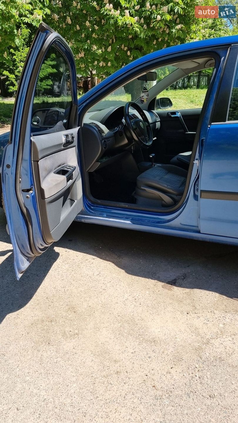 Volkswagen Polo 2007 VIN WVWZZZ9NZ7D048277 фото оголошення 9 з 14