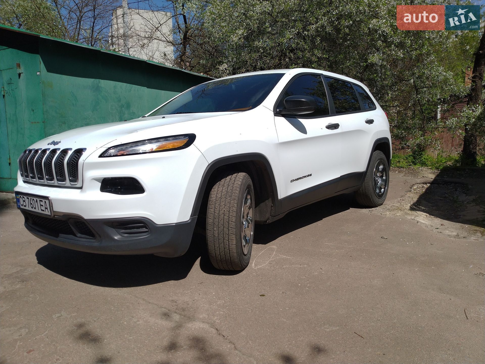 Jeep Cherokee 2014 VIN 1C4PJMAB1EW187210 фото оголошення 6 з 24