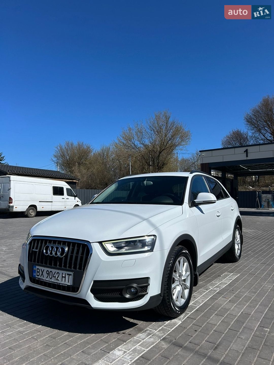 Audi Q3 2012 VIN WAUZZZ8U7DR021743 фото оголошення 3 з 18