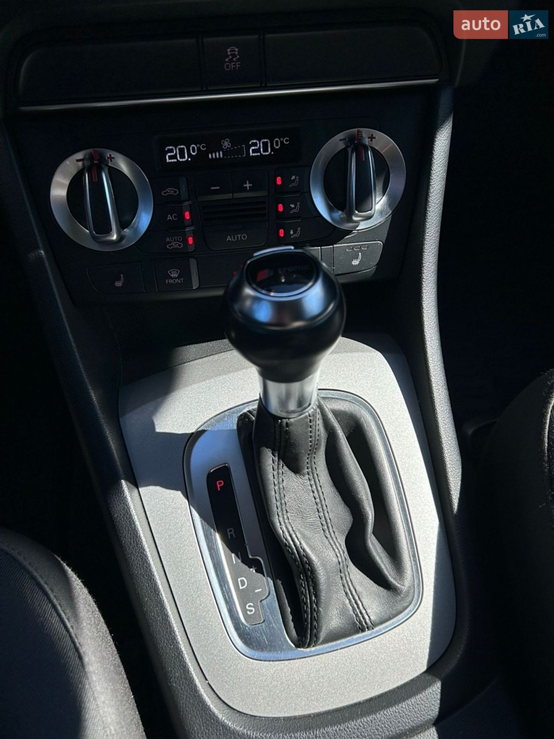 Audi Q3 2012 VIN WAUZZZ8U7DR021743 фото оголошення 12 з 18