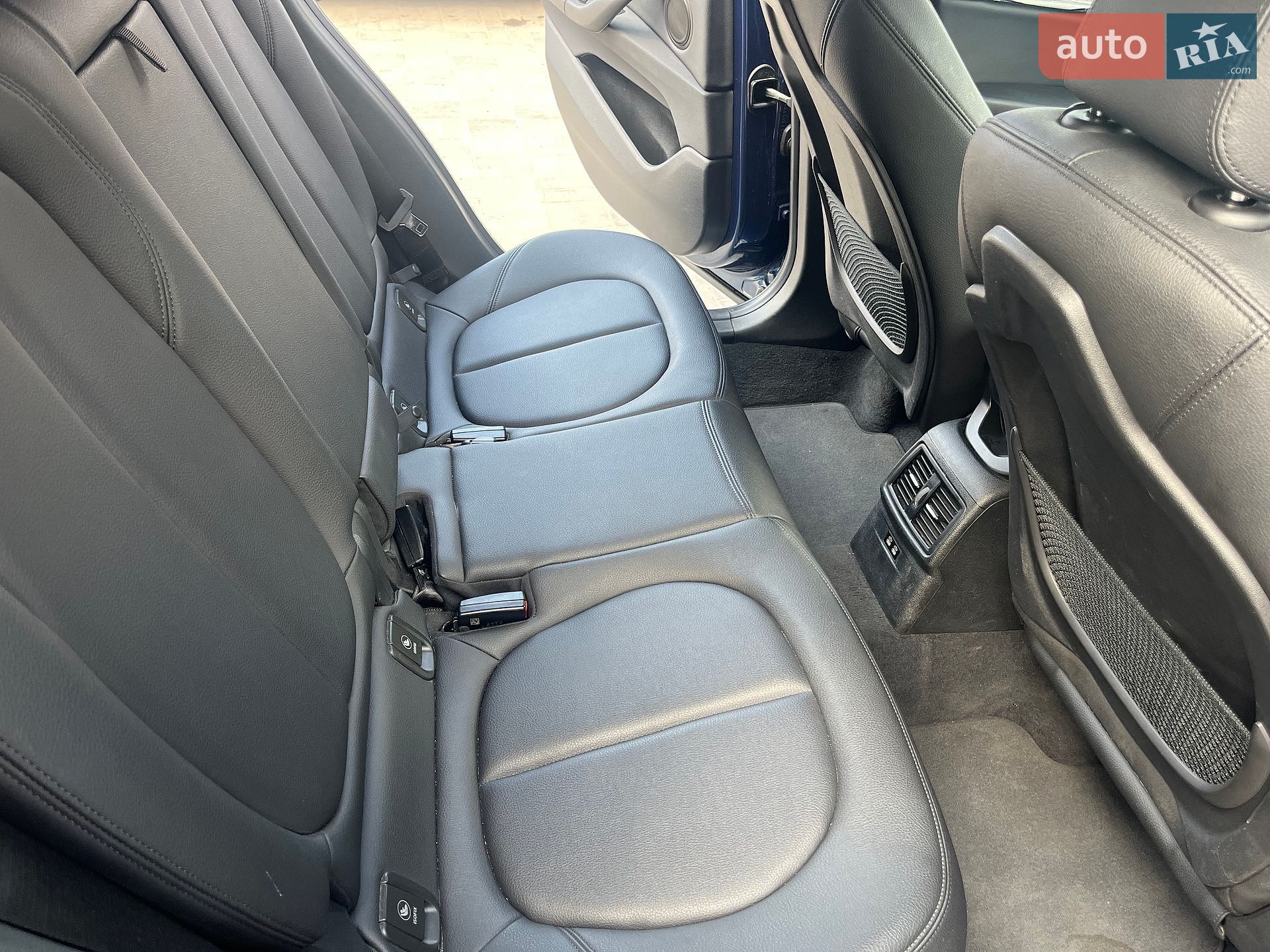 BMW X1 2022 VIN WBA31AA0705U87065 фото оголошення 8 з 13