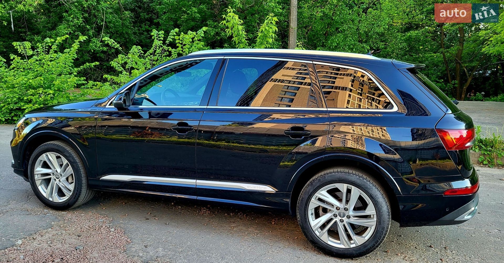Audi Q7 2020 VIN WA1AXAF70MD010336 фото оголошення 3 з 59