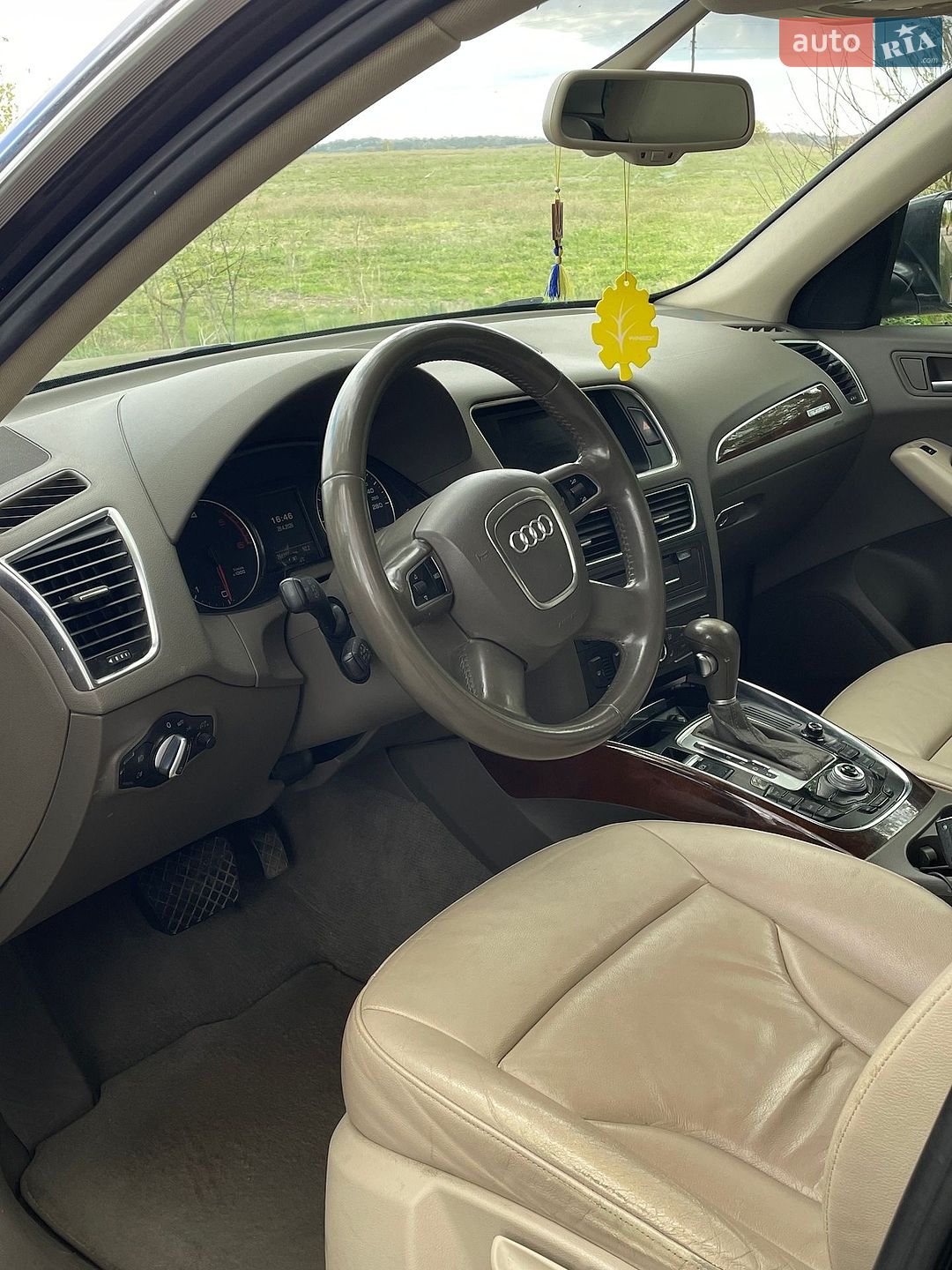 Audi Q5 2011 VIN WAUZZZ8R5BA099736 фото оголошення 10 з 20