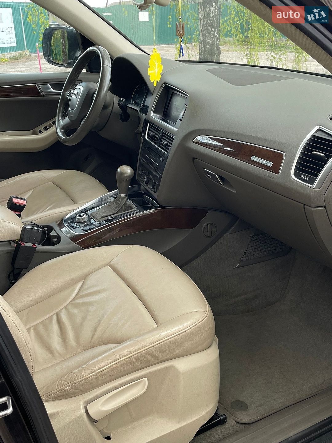 Audi Q5 2011 VIN WAUZZZ8R5BA099736 фото оголошення 12 з 20