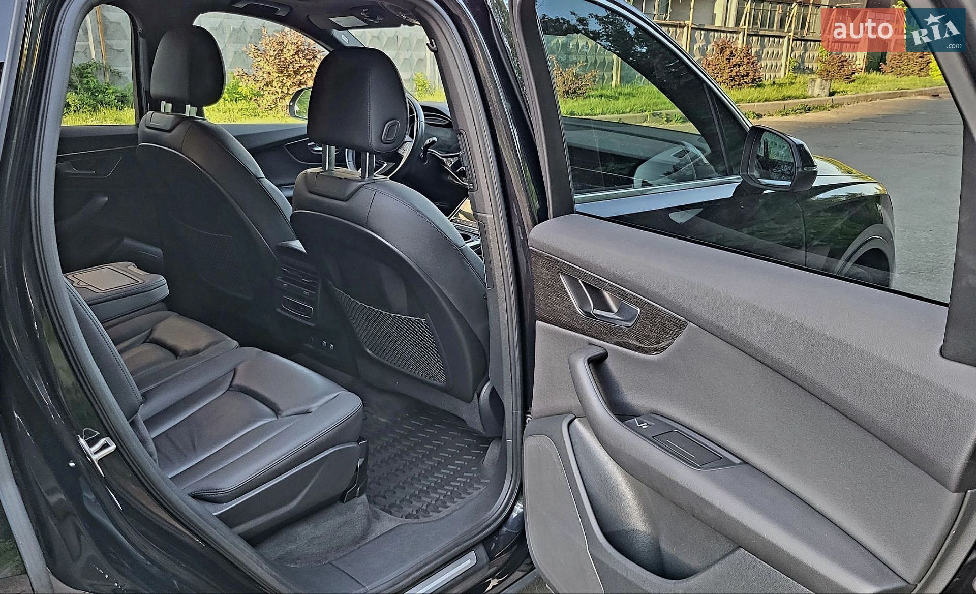 Audi Q7 2020 VIN WA1AXAF70MD010336 фото оголошення 18 з 59
