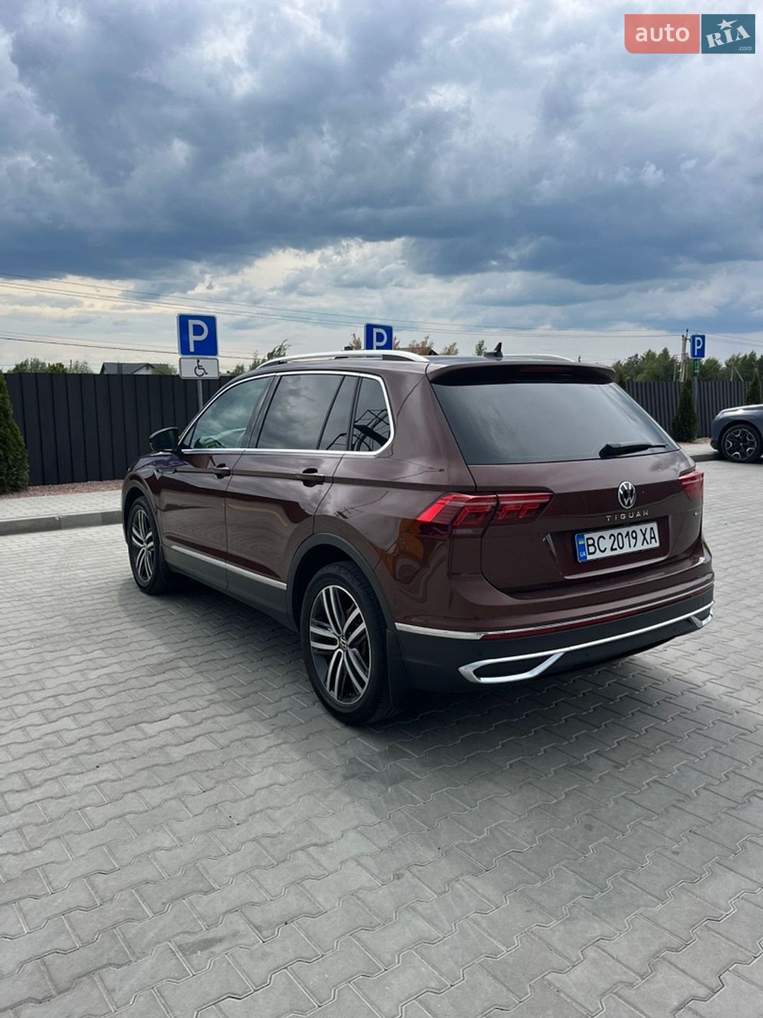 Volkswagen Tiguan 2021 VIN WVGZZZ5NZMW542192 фото оголошення 3 з 25