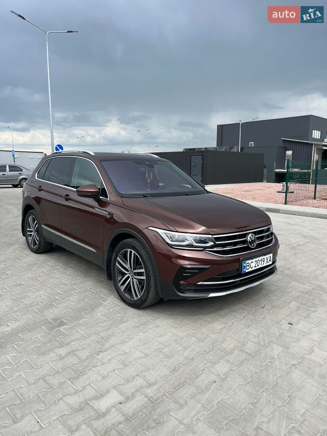 Volkswagen Tiguan 2021 VIN WVGZZZ5NZMW542192 фото оголошення 6 з 25
