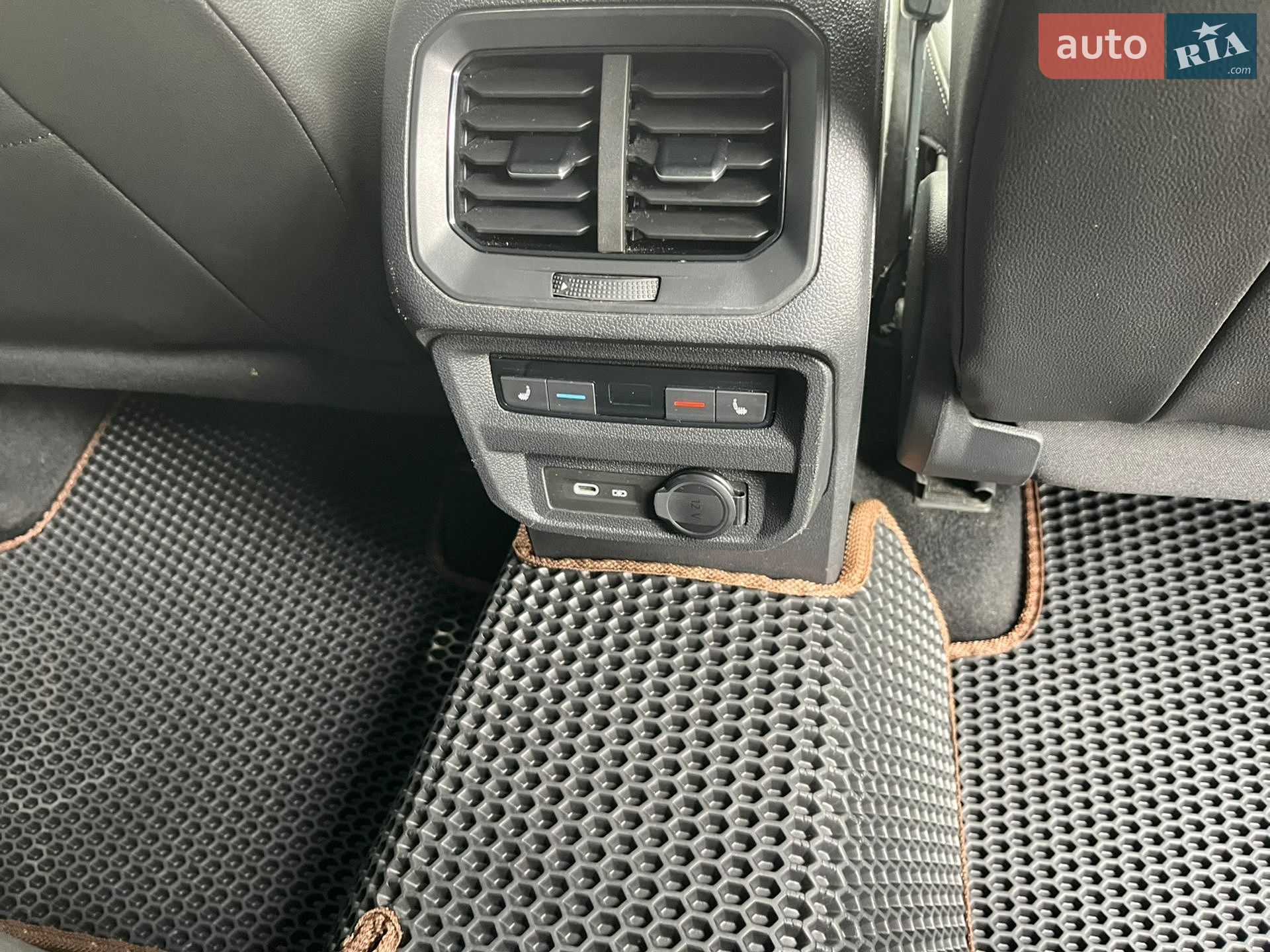 Volkswagen Tiguan 2021 VIN WVGZZZ5NZMW542192 фото оголошення 11 з 25