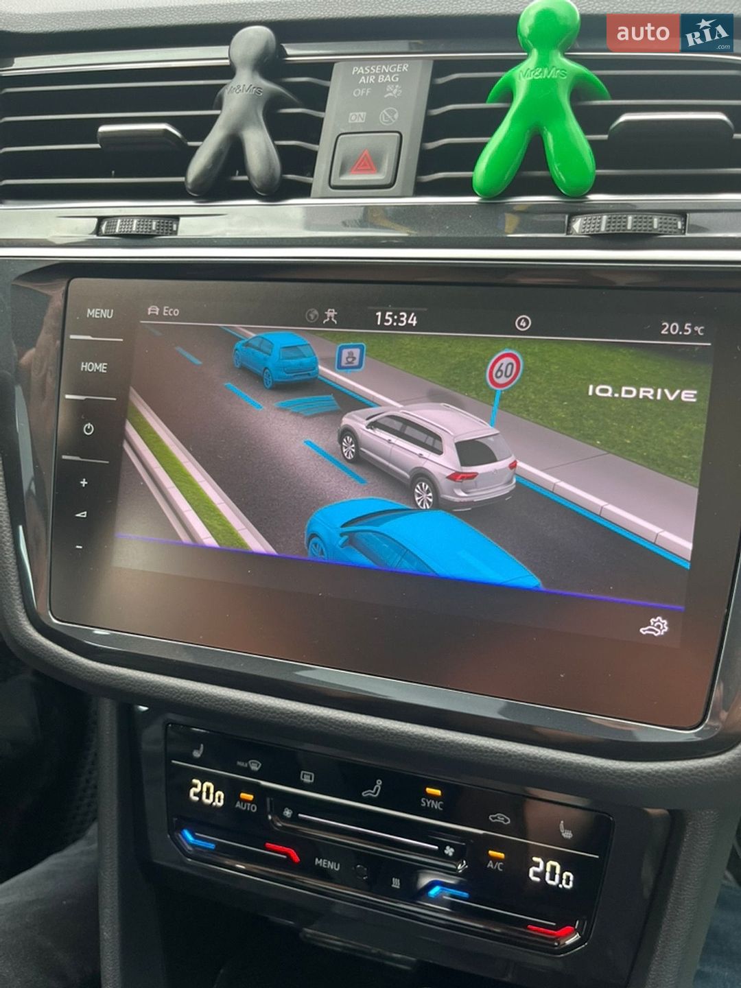 Volkswagen Tiguan 2021 VIN WVGZZZ5NZMW542192 фото оголошення 16 з 25