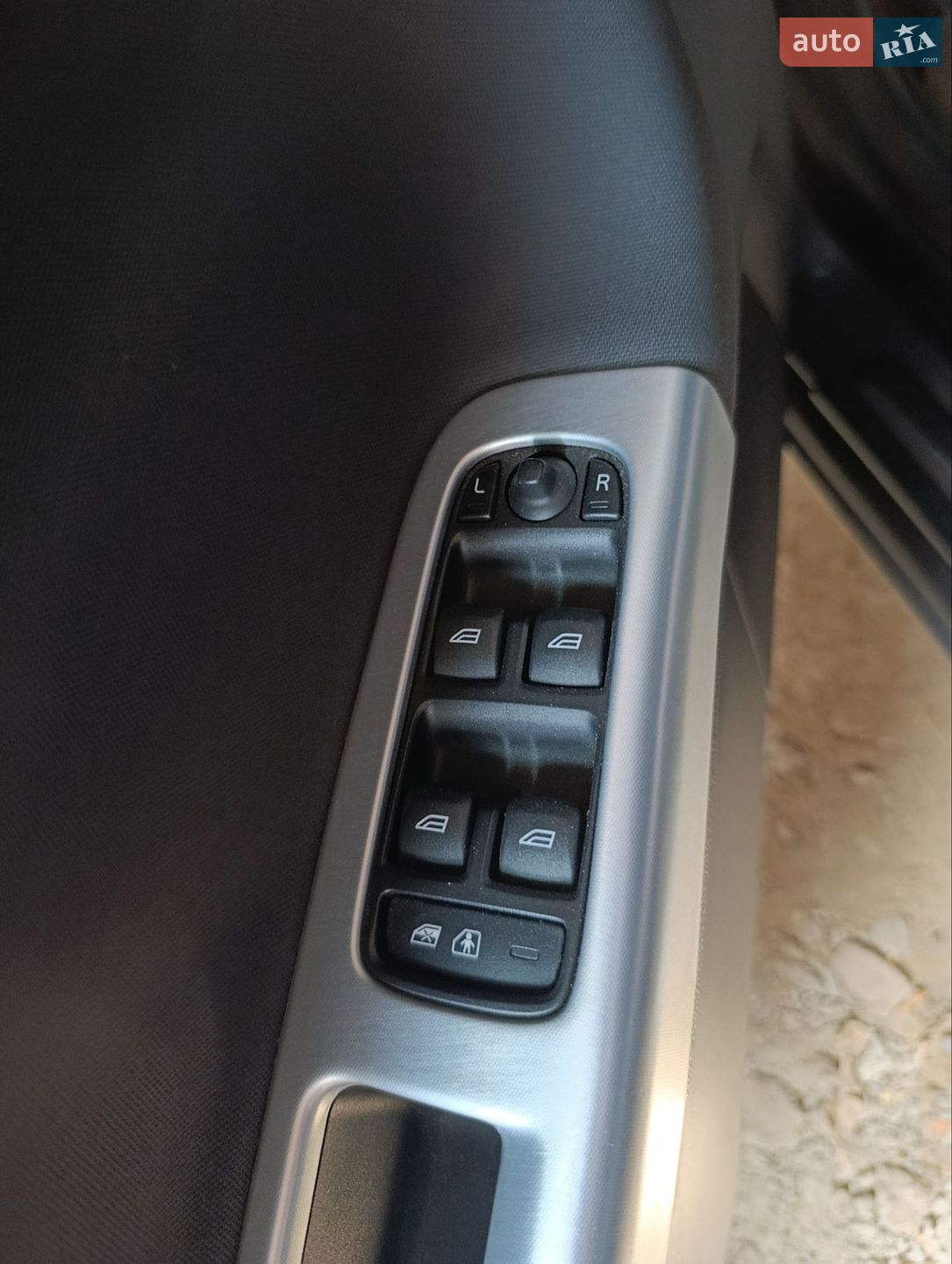 Volvo V50 2010 VIN YV1MW84E1B2596408 фото оголошення 17 з 20