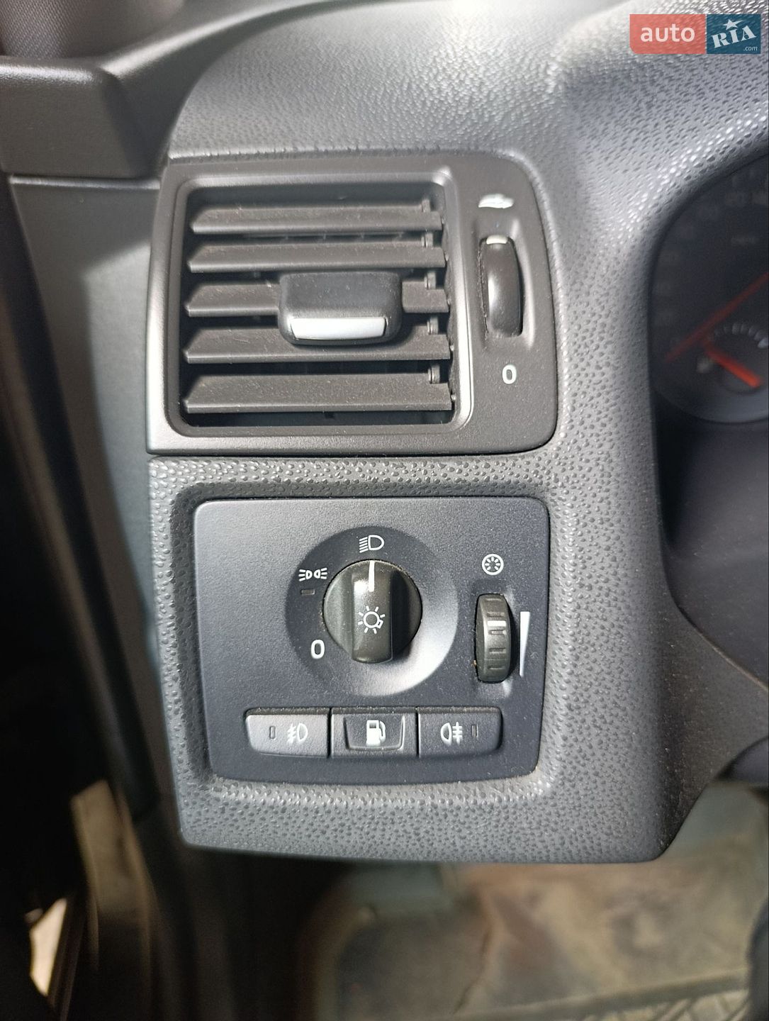 Volvo V50 2010 VIN YV1MW84E1B2596408 фото оголошення 18 з 20