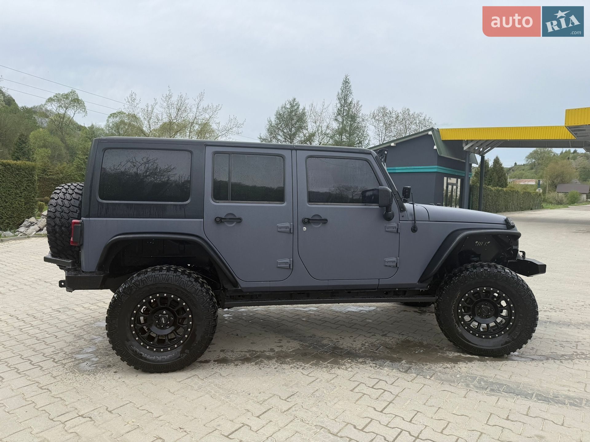 Jeep Wrangler 2011 VIN 1C4HJWFGXCL104263 фото оголошення 8 з 15