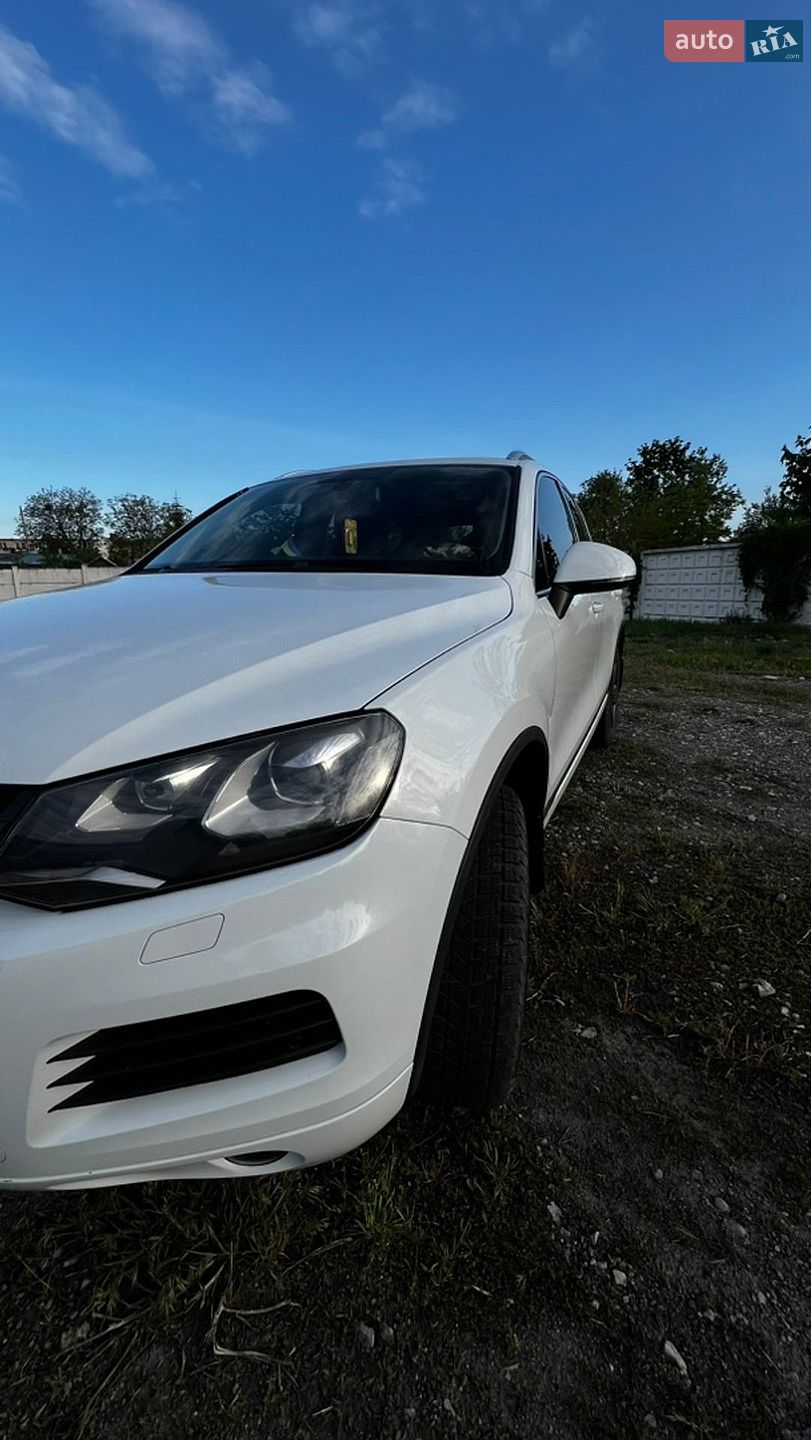 Volkswagen Touareg 2013 VIN WVGZZZ7PZDD035885 фото оголошення 2 з 11