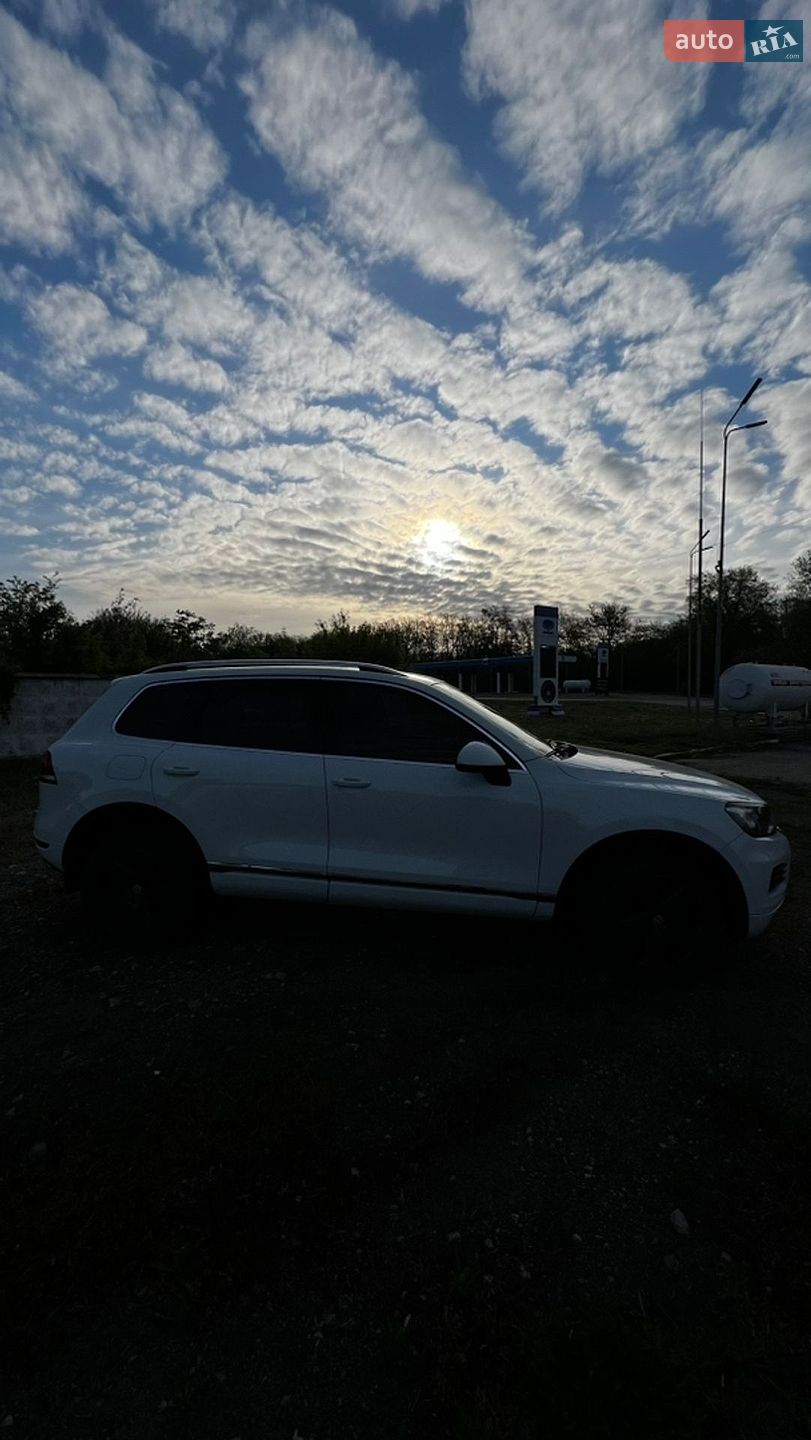 Volkswagen Touareg 2013 VIN WVGZZZ7PZDD035885 фото оголошення 6 з 11
