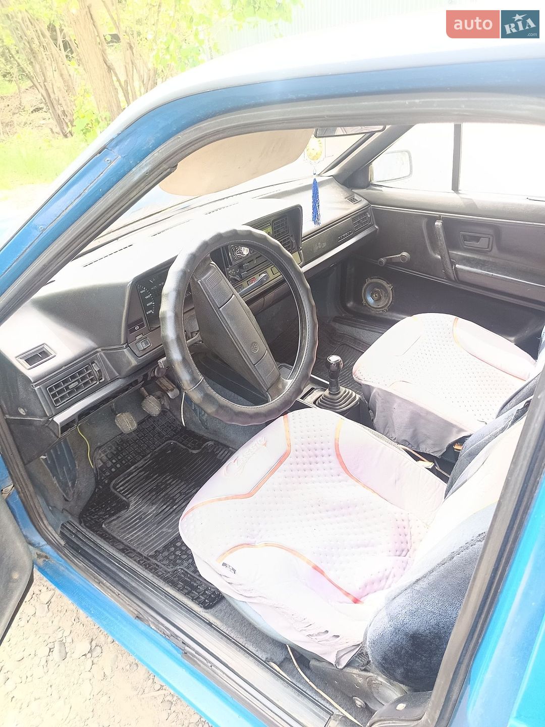 Volkswagen Passat 1987 VIN WVWZZZ32ZHE092075 фото оголошення 4 з 5
