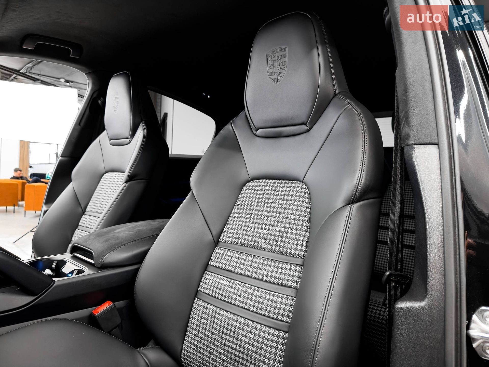 Porsche Cayenne Coupe 2024 VIN WP1ZZZ9YZSDA48046 фото оголошення 23 з 67