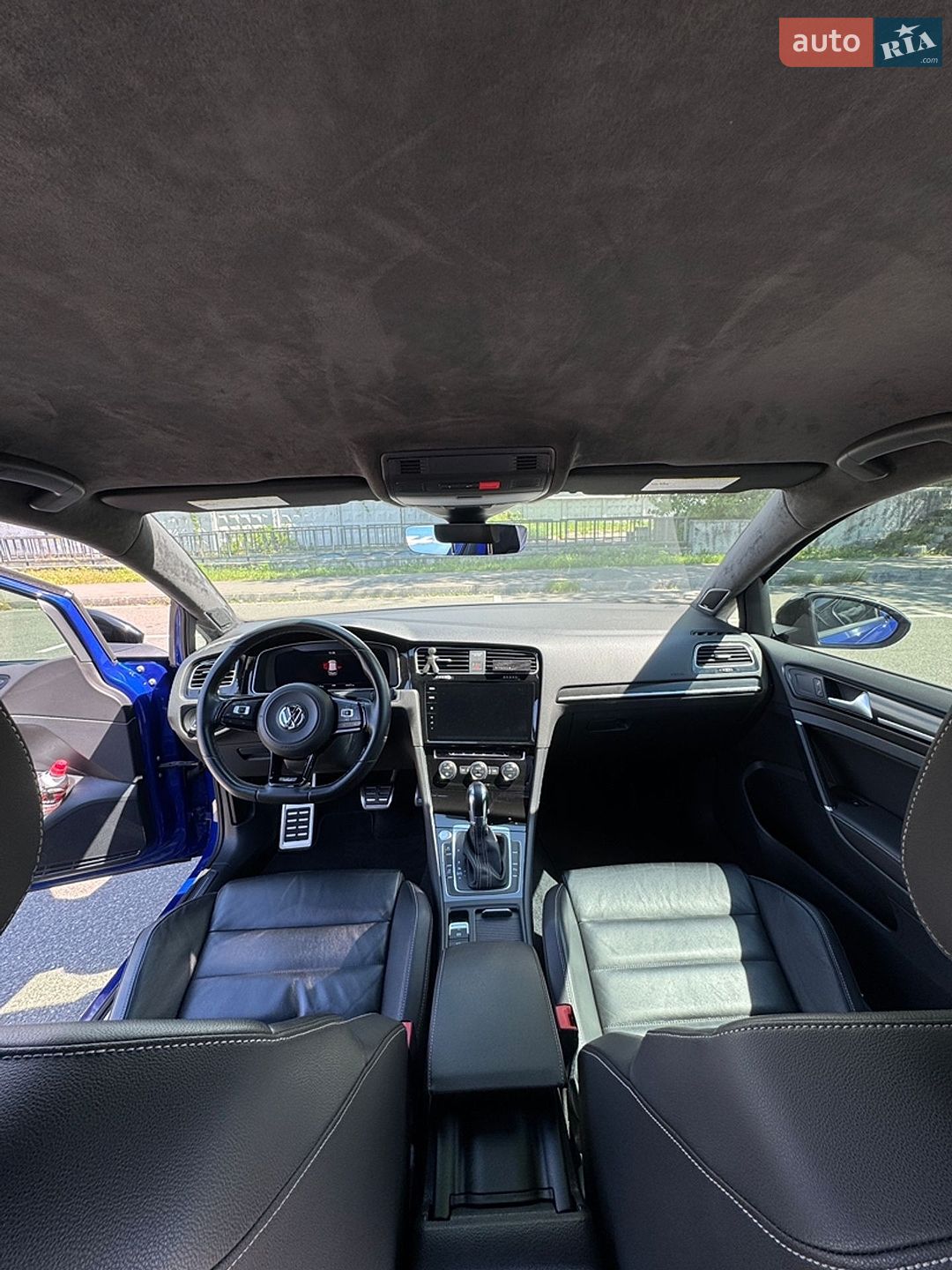 Volkswagen Golf R 2016 VIN WVWVF7AU8HW072930 фото оголошення 33 з 76