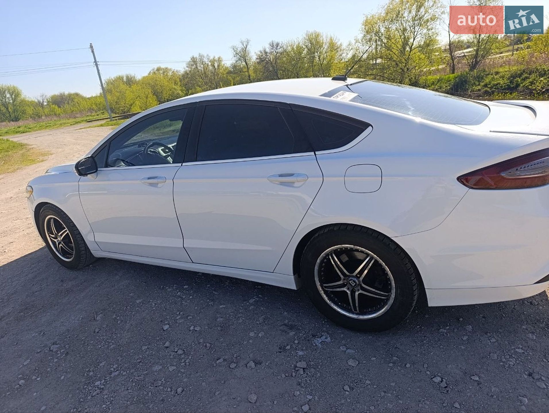 Ford Fusion 2016 VIN 3FA6P0HD8GR387958 фото оголошення 3 з 10