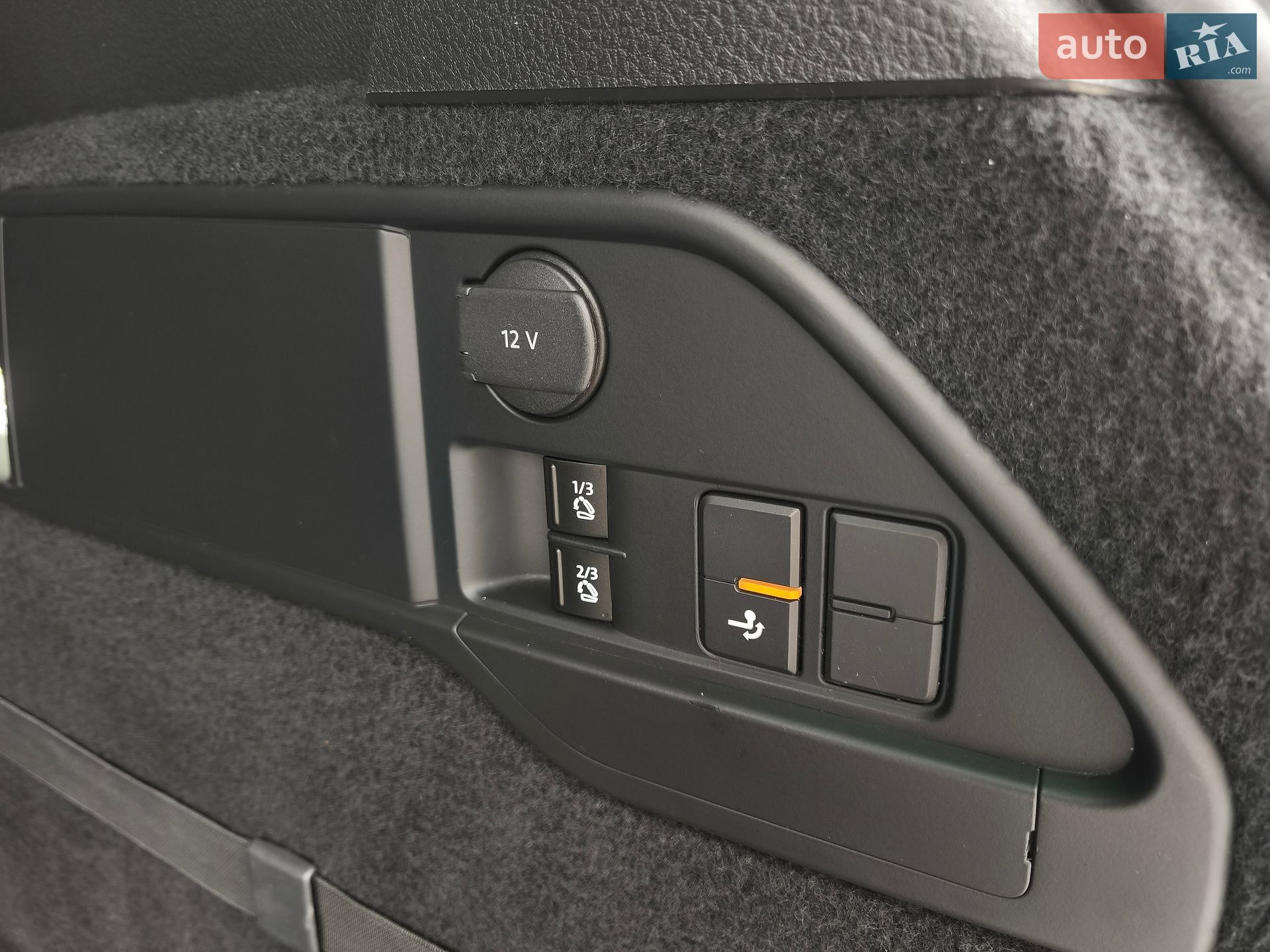 Volkswagen Touareg 2016 VIN WVGZZZ7PZHD015509 фото оголошення 39 з 42