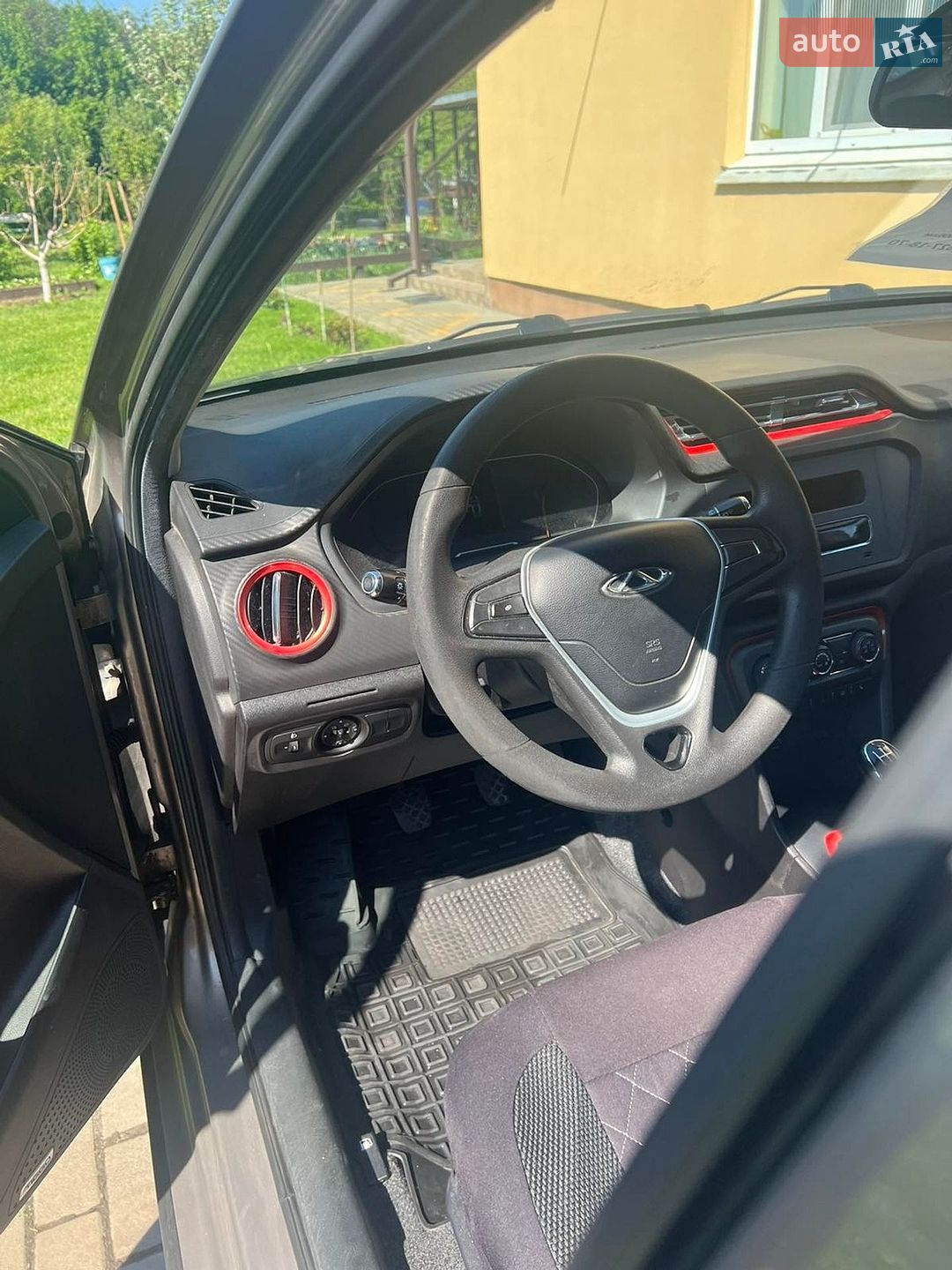 Chery Tiggo 2 2020 VIN LVVDB11B5LE009467 фото оголошення 2 з 12