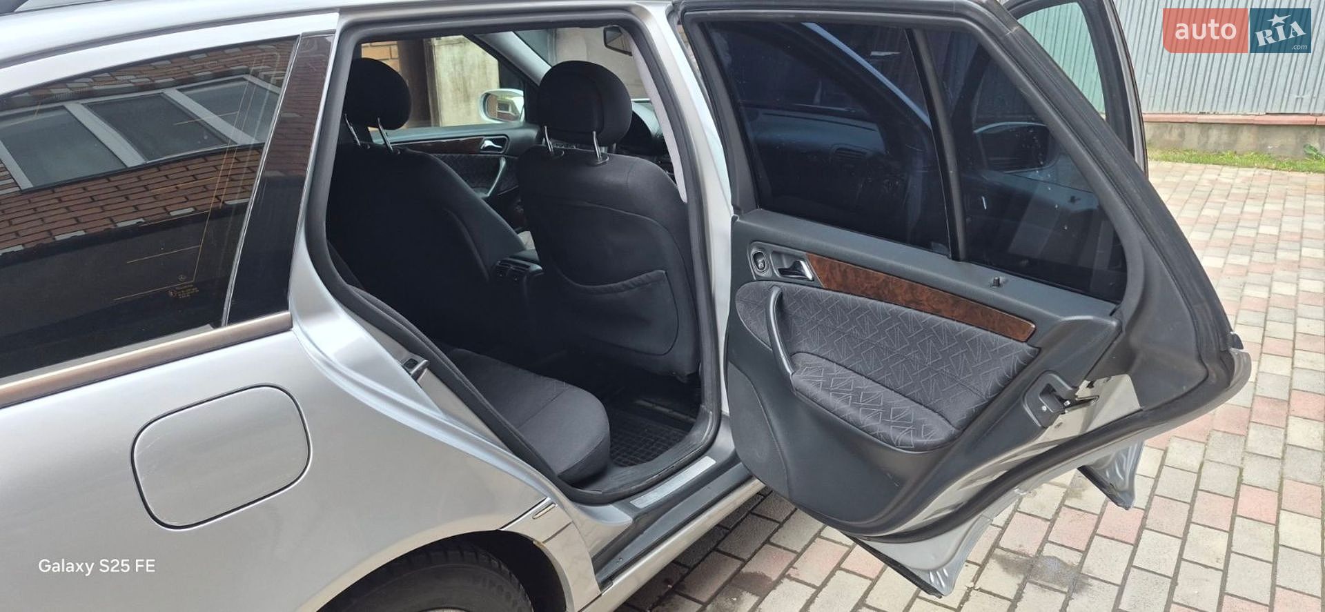 Mercedes-Benz C-Class 2001 VIN WDB2032061F143210 фото оголошення 19 з 28