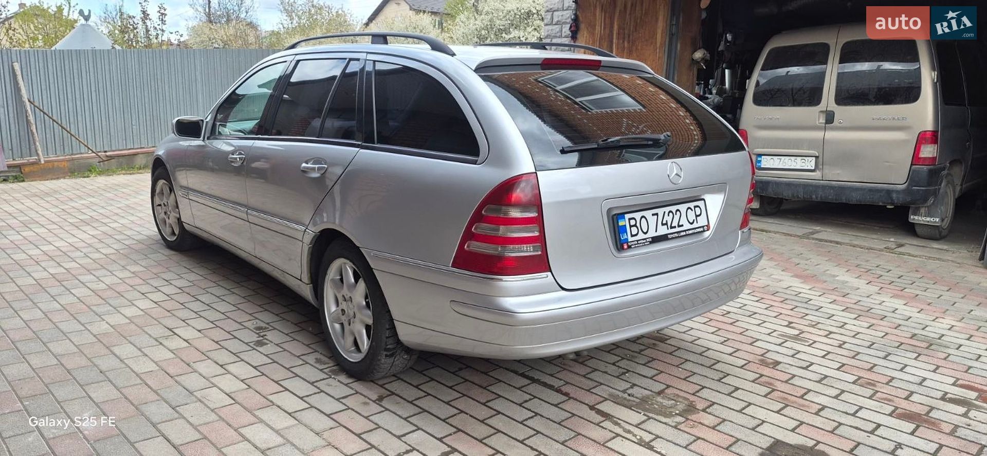 Mercedes-Benz C-Class 2001 VIN WDB2032061F143210 фото оголошення 25 з 28