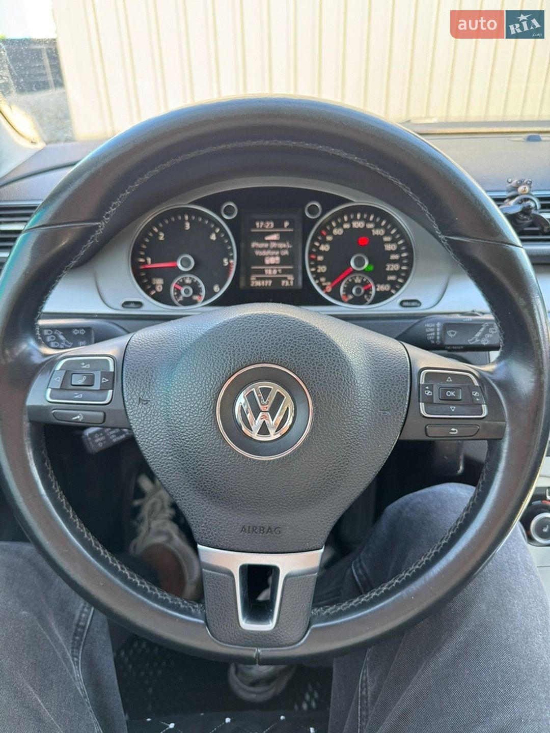 Volkswagen Passat 2011 VIN WVWZZZ3CZBE373995 фото оголошення 5 з 11